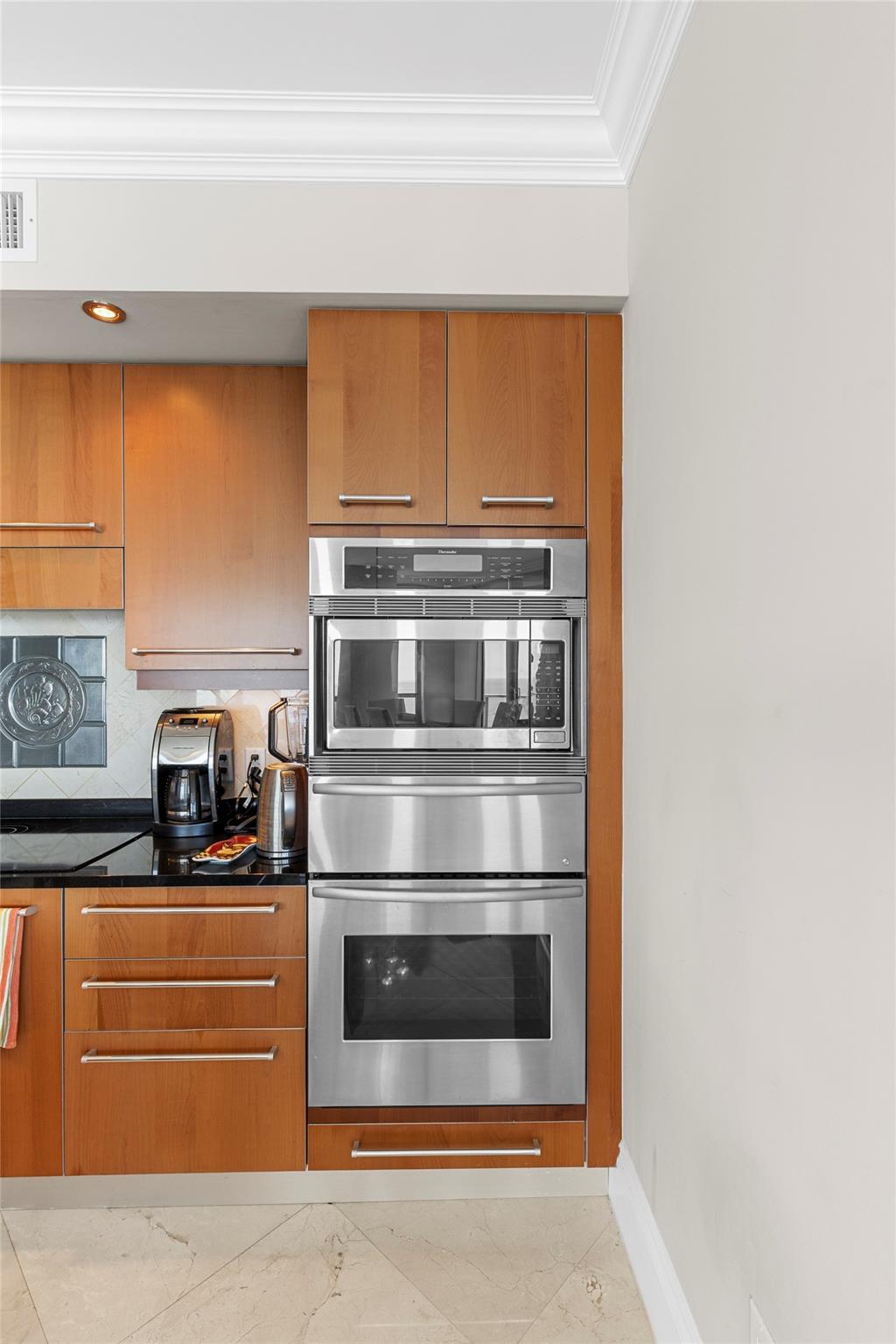 3101 S Ocean Dr #1808 Hollywood, FL 33019