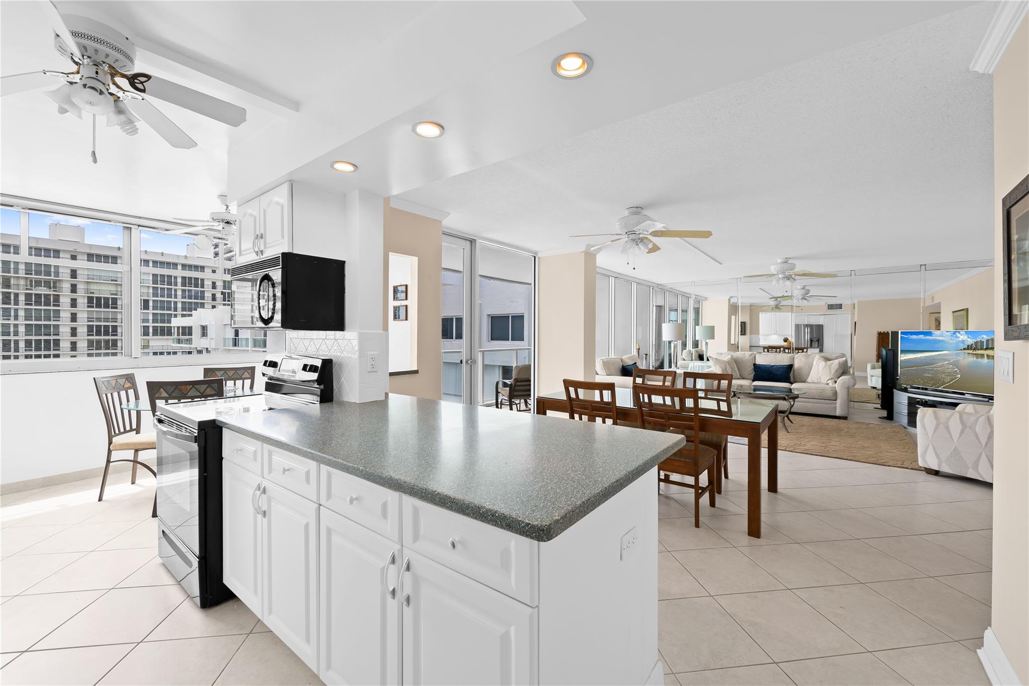 4300 N Ocean Blvd #PH J Fort Lauderdale, FL 33308