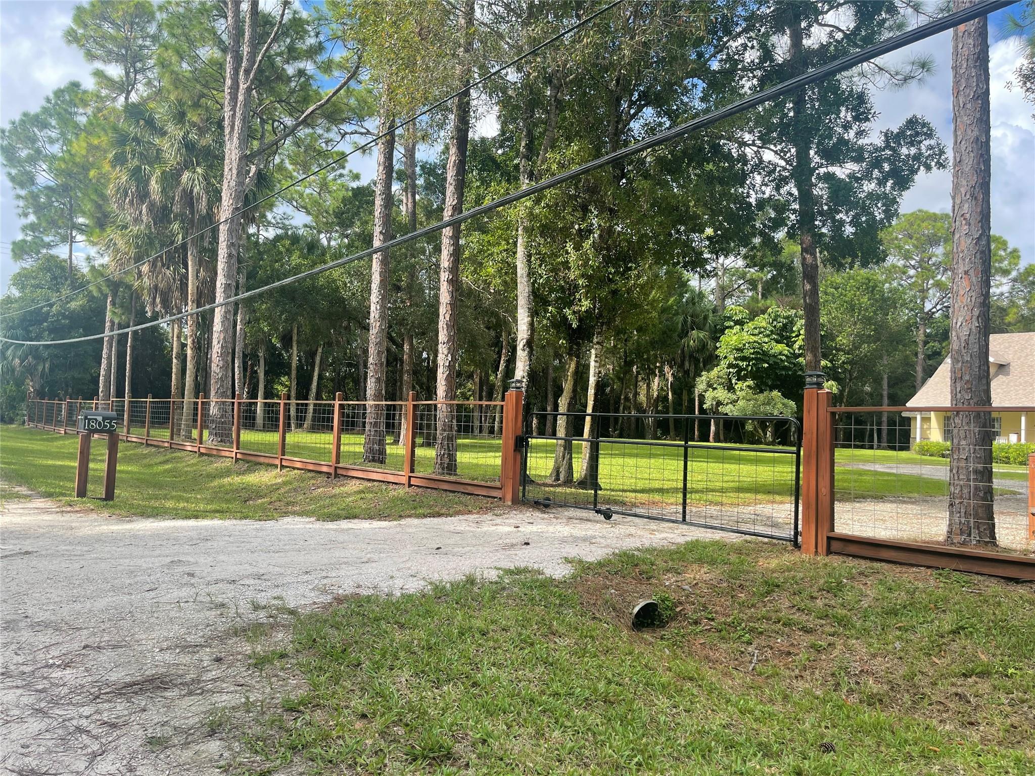 18055 126th Ter N Jupiter, FL 33478