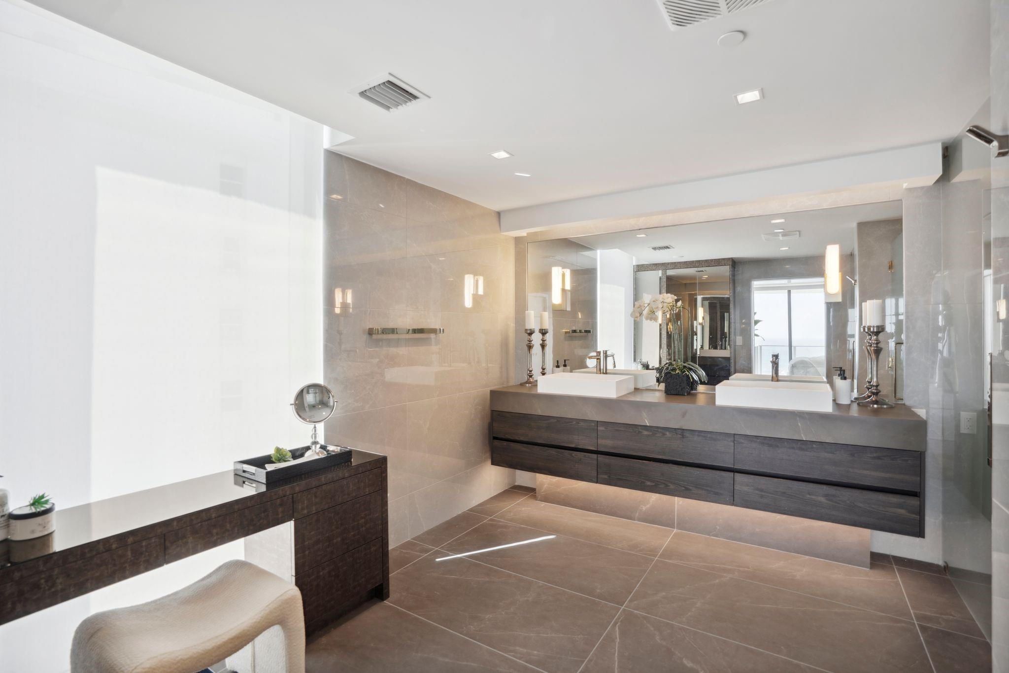 1116 N Ocean Blvd #1201 Pompano Beach, FL 33062