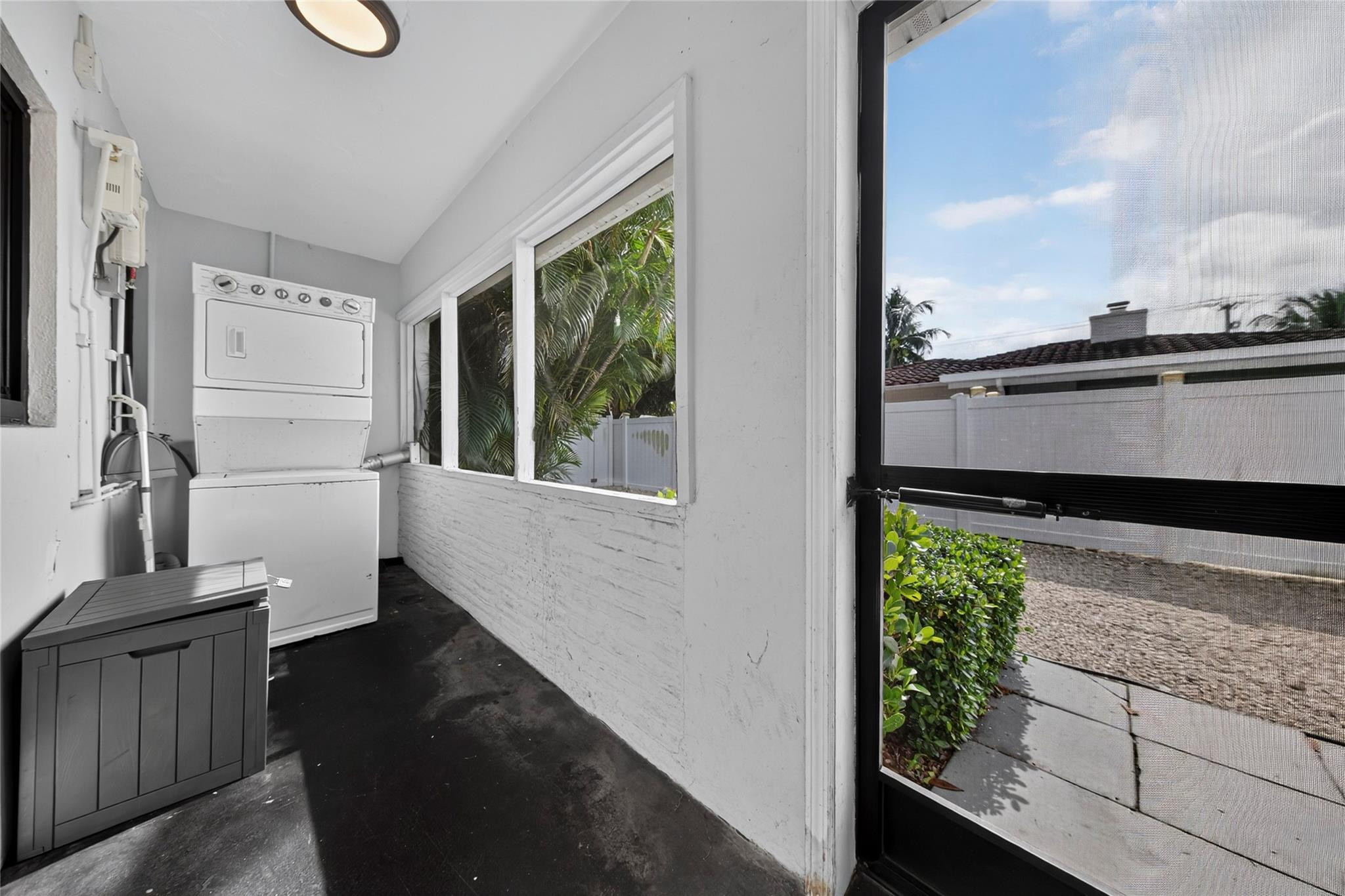 1210 NE 16th Fort Lauderdale, FL 33304