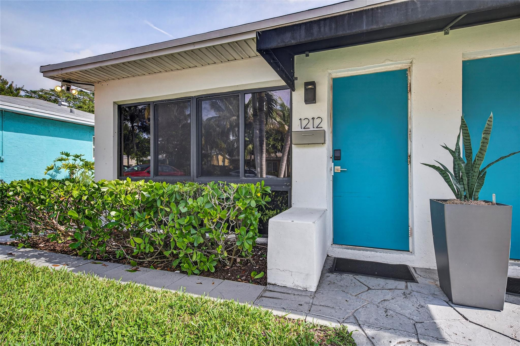 1210 NE 16th Fort Lauderdale, FL 33304