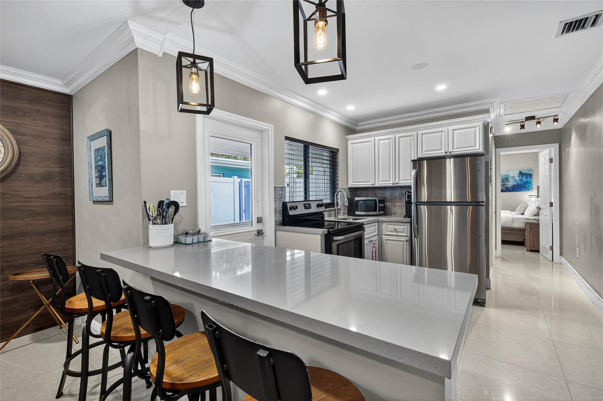 1210 NE 16th Fort Lauderdale, FL 33304