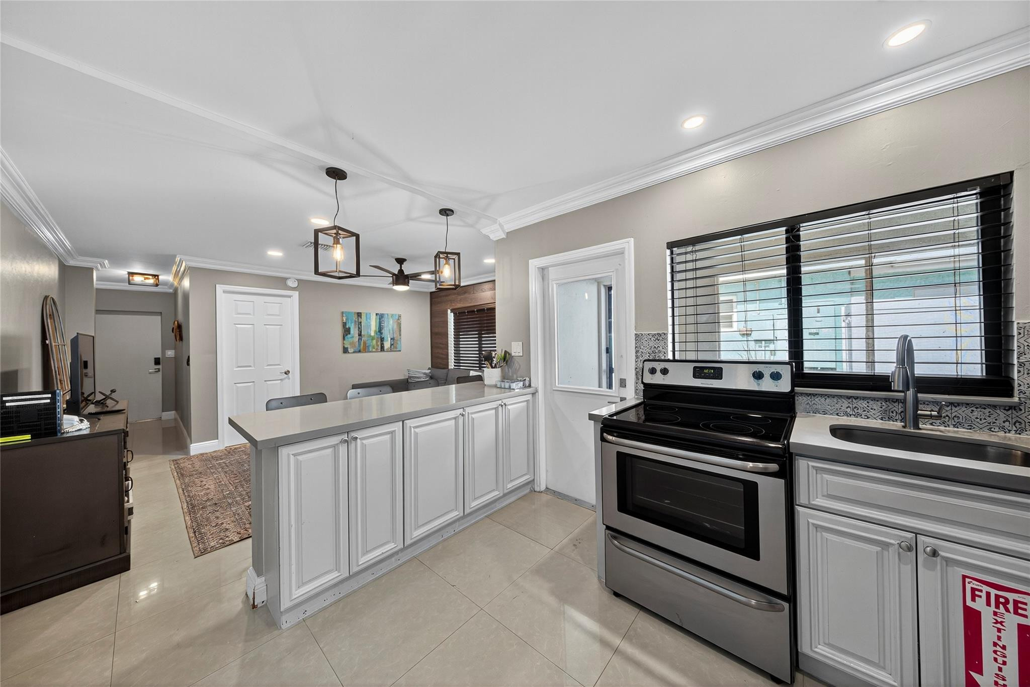 1210 NE 16th Fort Lauderdale, FL 33304