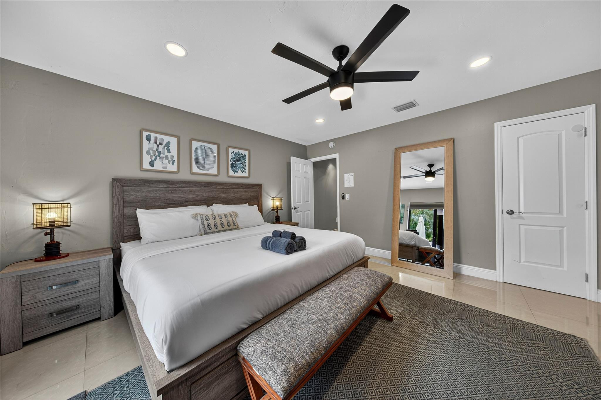 1210 NE 16th Fort Lauderdale, FL 33304