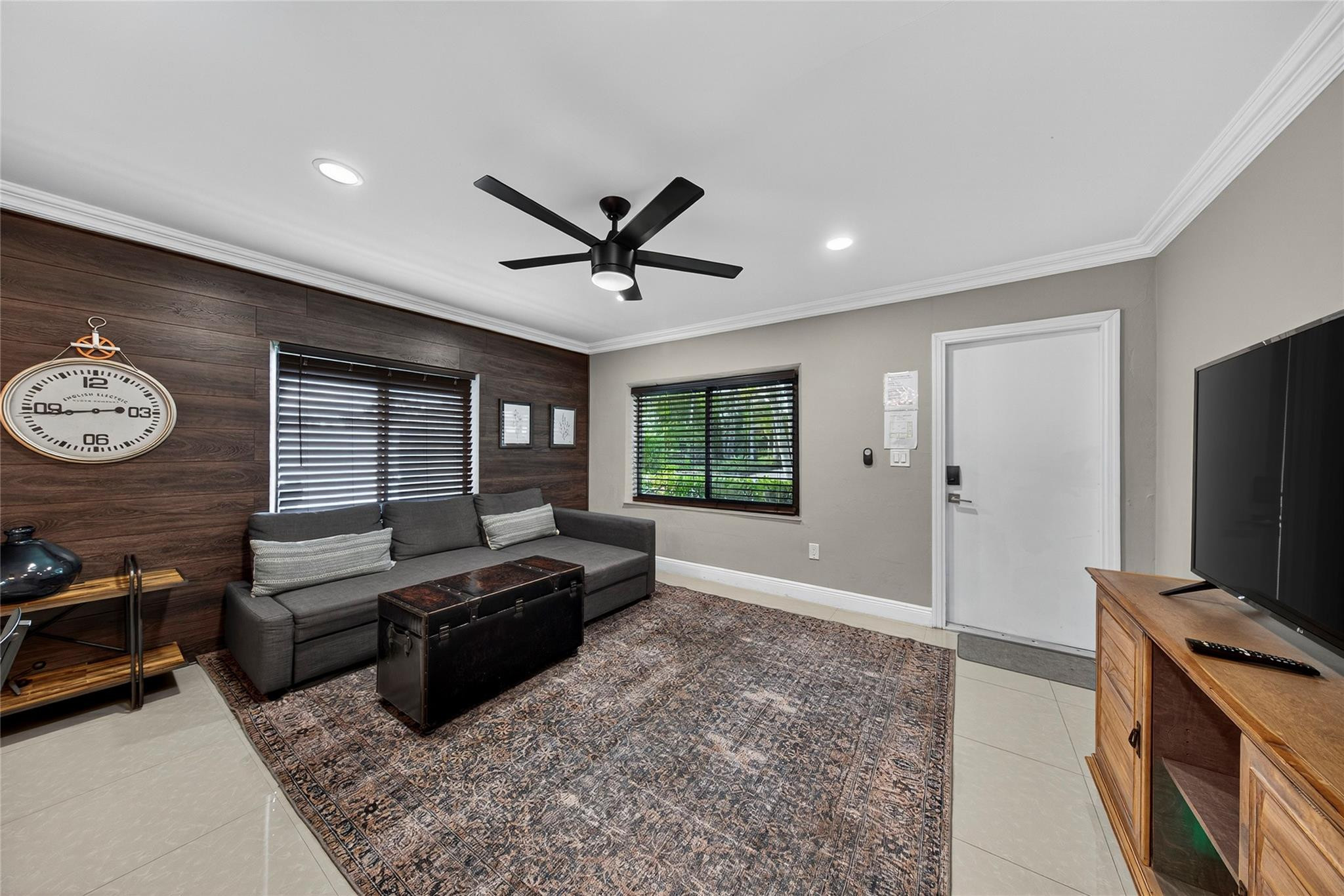 1210 NE 16th Fort Lauderdale, FL 33304