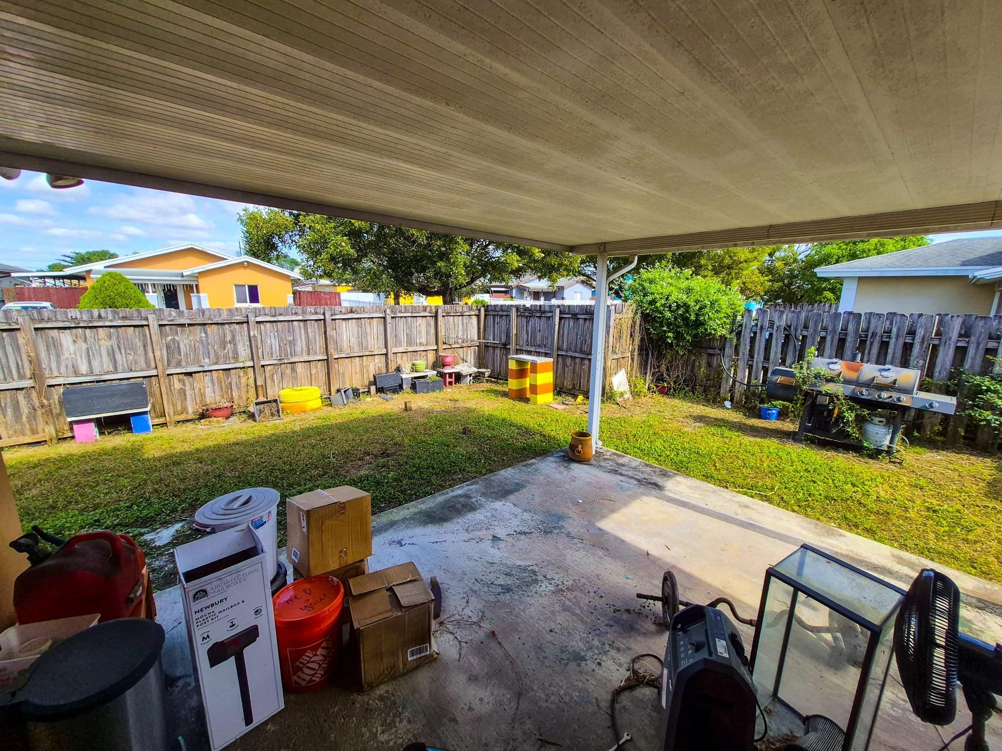 6351 NW 31st Ct Miami, FL 33147