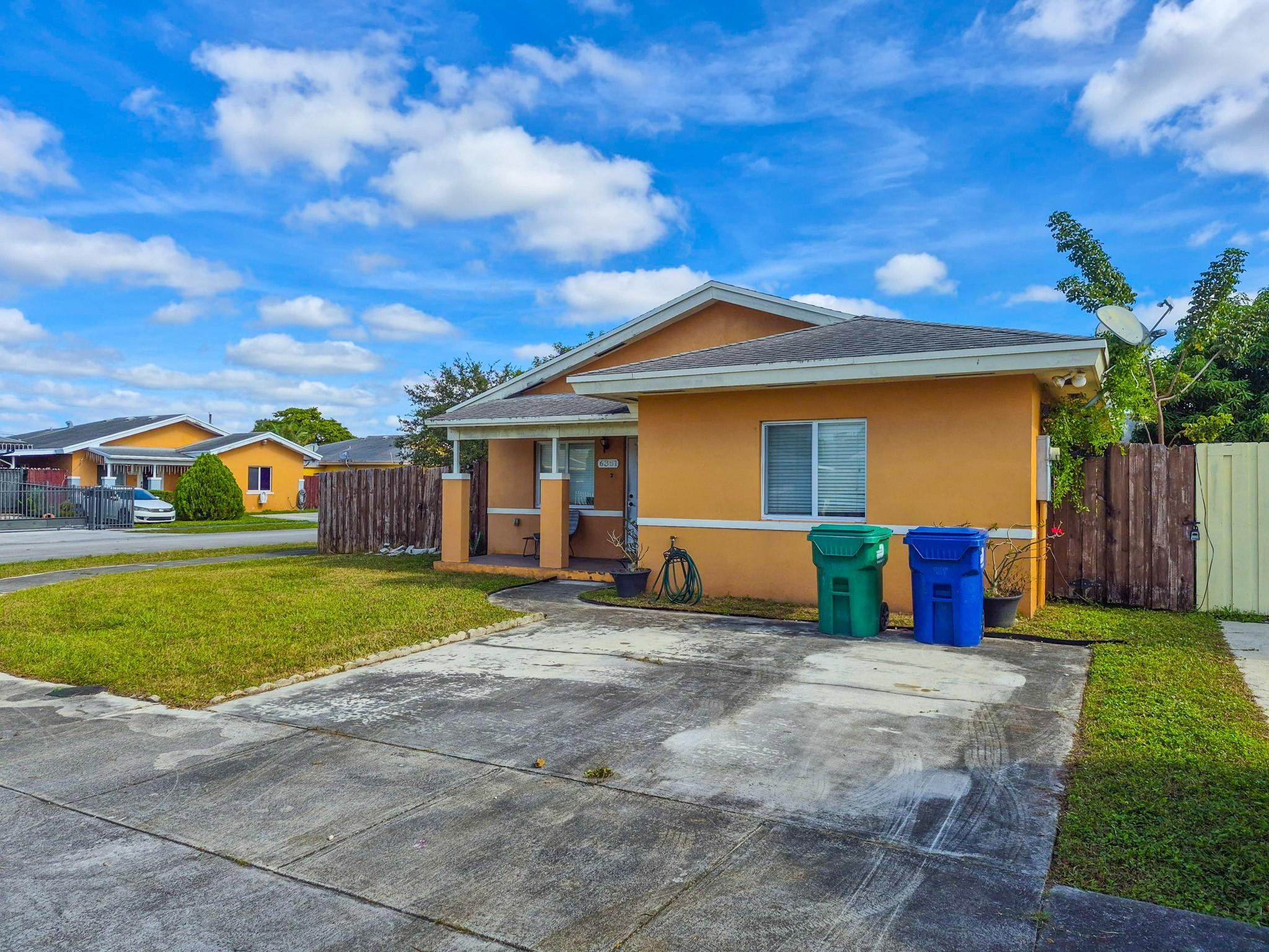 6351 NW 31st Ct Miami, FL 33147