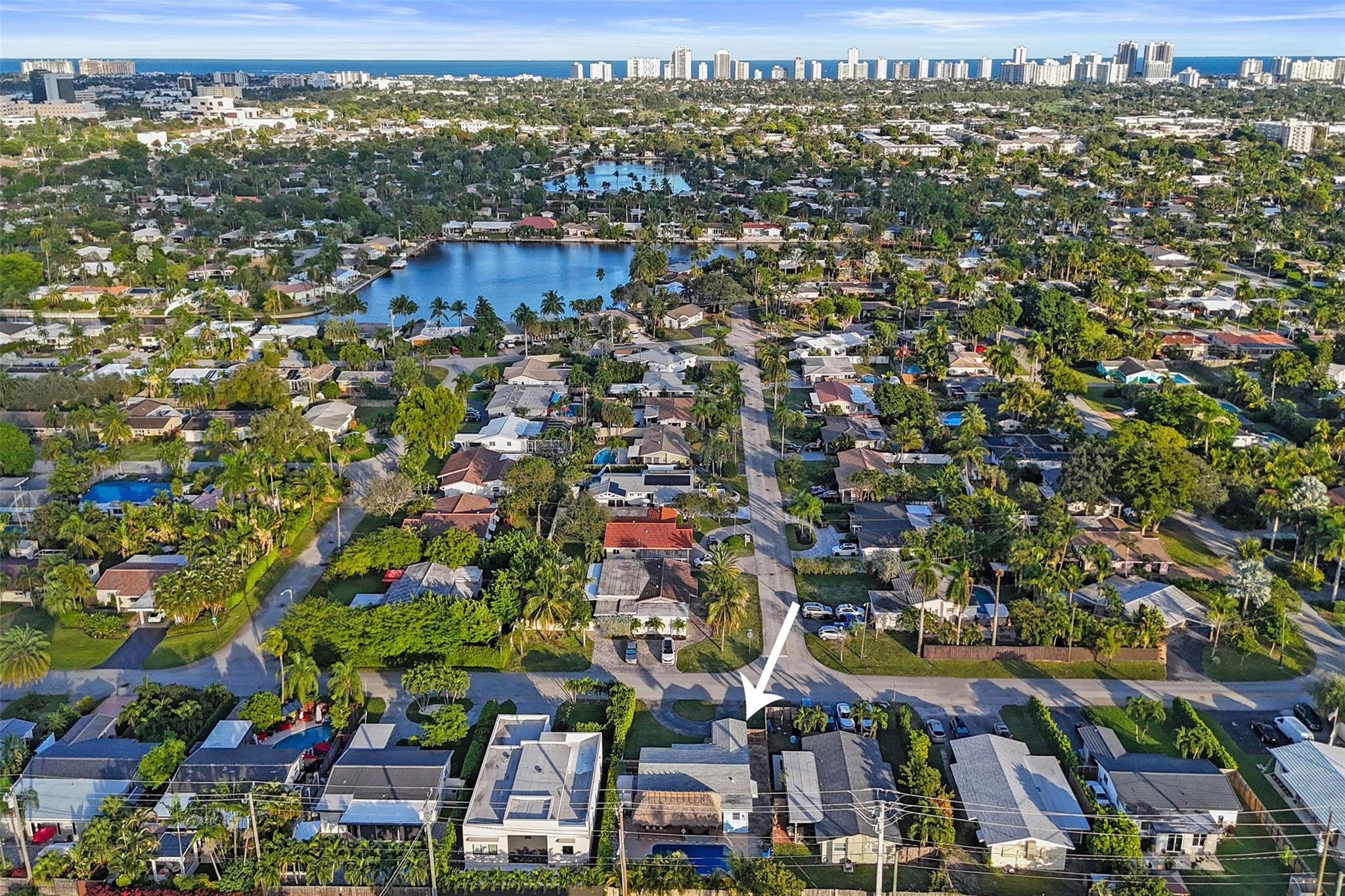 4221 NE 13th Ave Oakland Park, FL 33334