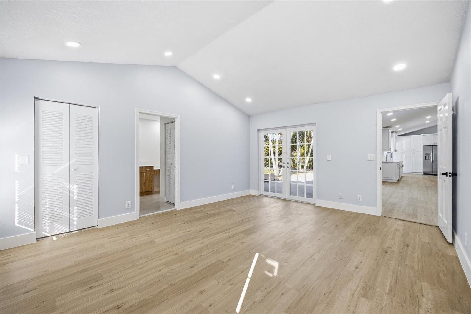 9791 Sun Pointe Dr Boynton Beach, FL 33437