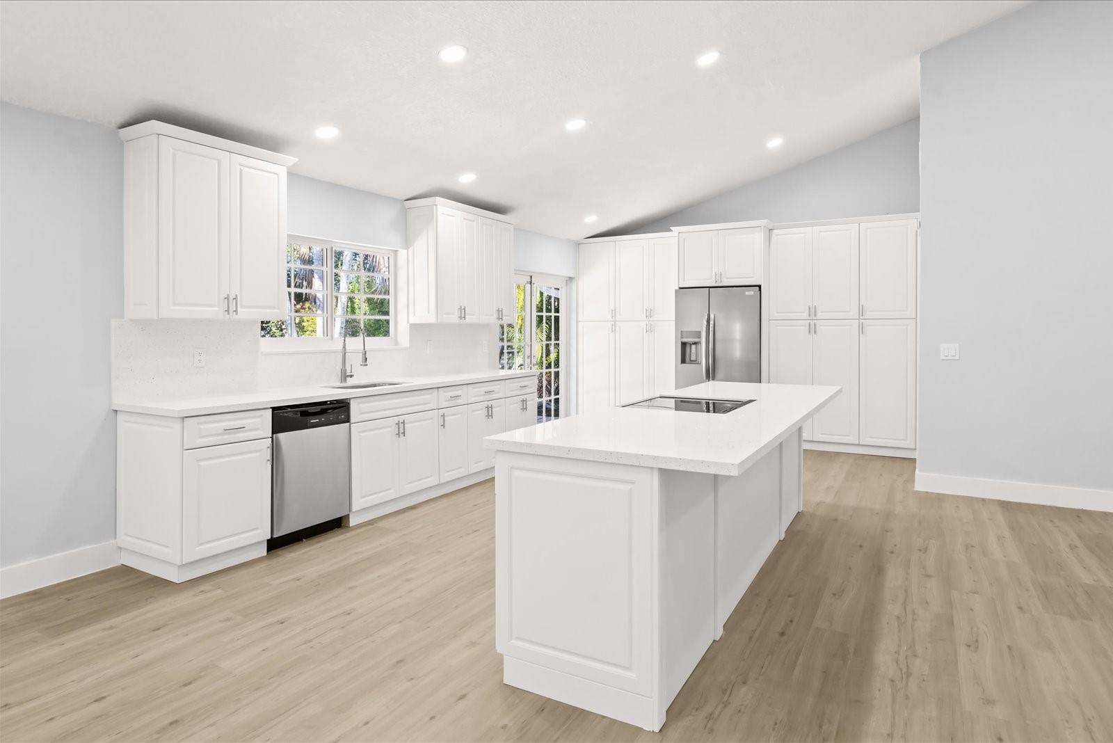 9791 Sun Pointe Dr Boynton Beach, FL 33437