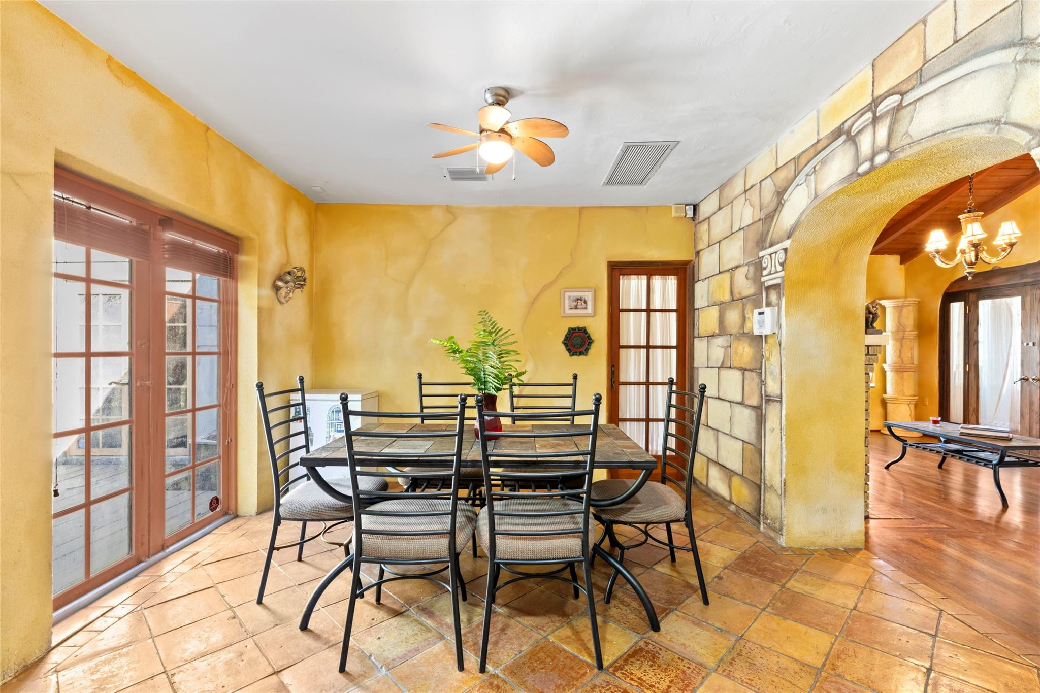 9600 N Miami Miami Shores, FL 33150