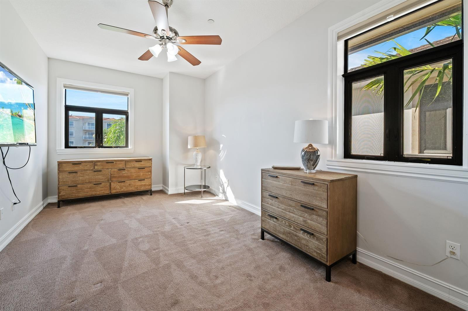 95 Isle Of Venice Fort Lauderdale, FL 33301