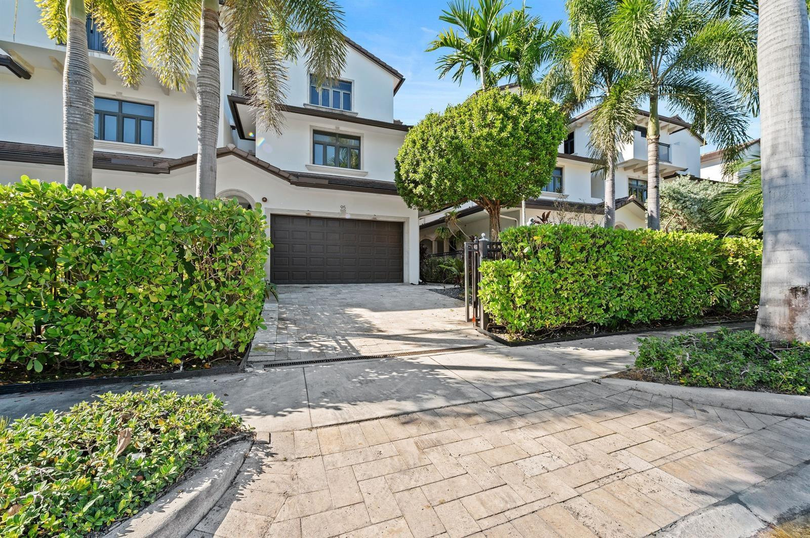 95 Isle Of Venice Fort Lauderdale, FL 33301