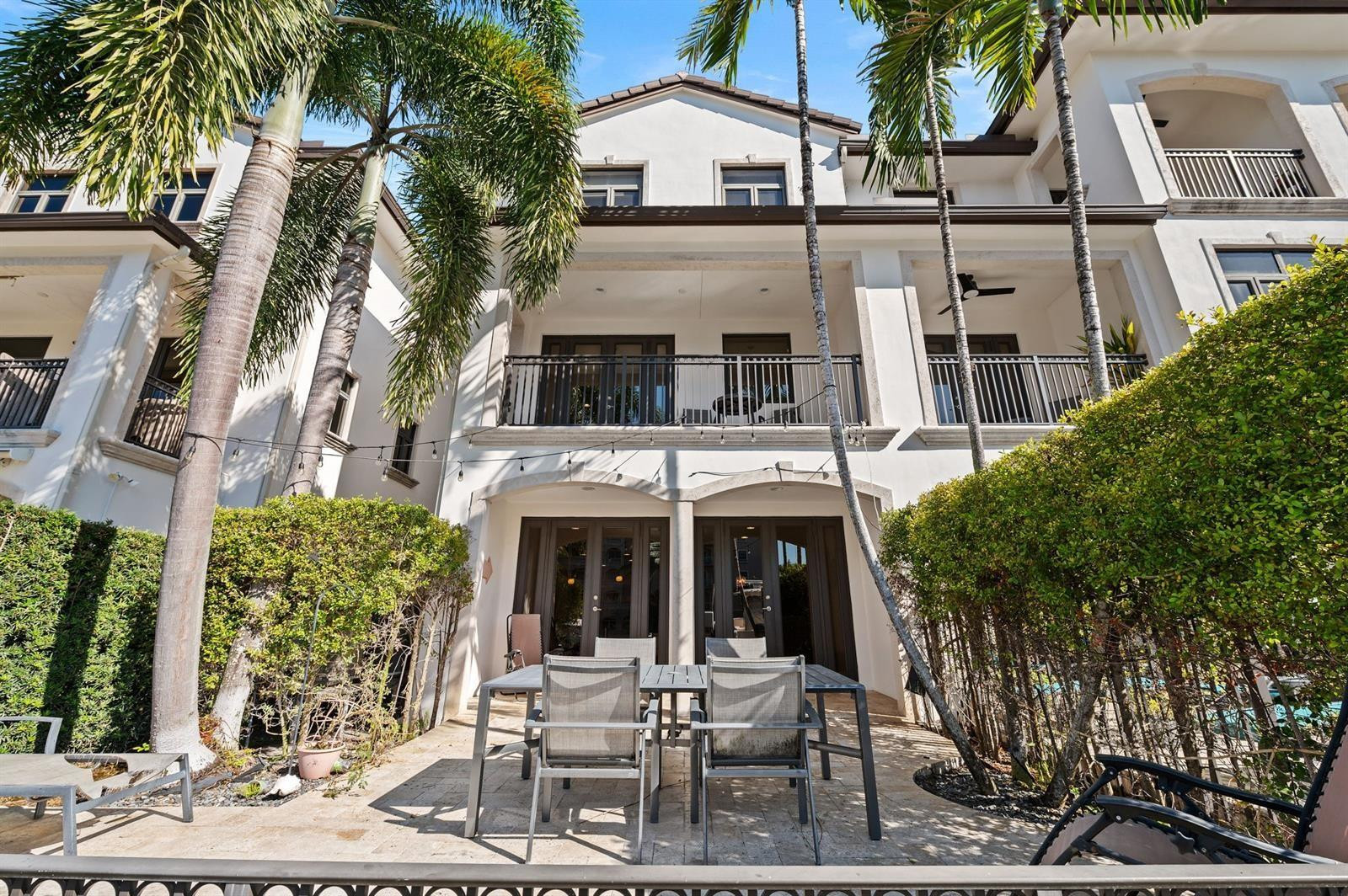 95 Isle Of Venice Fort Lauderdale, FL 33301