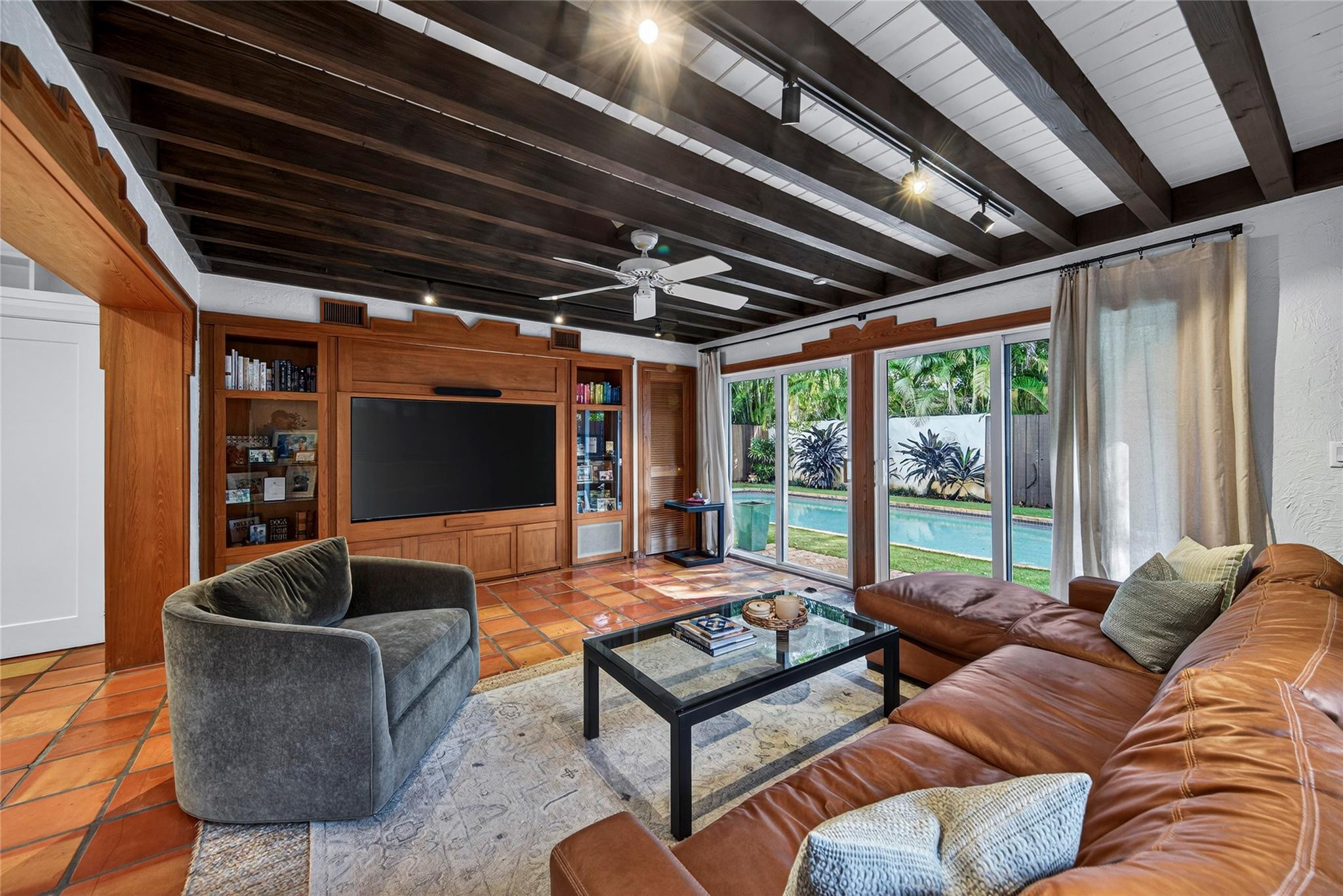 924 SE 6th Fort Lauderdale, FL 33301