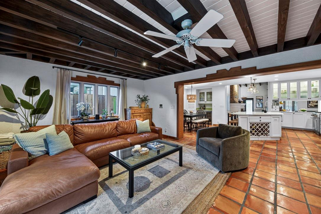 924 SE 6th Fort Lauderdale, FL 33301