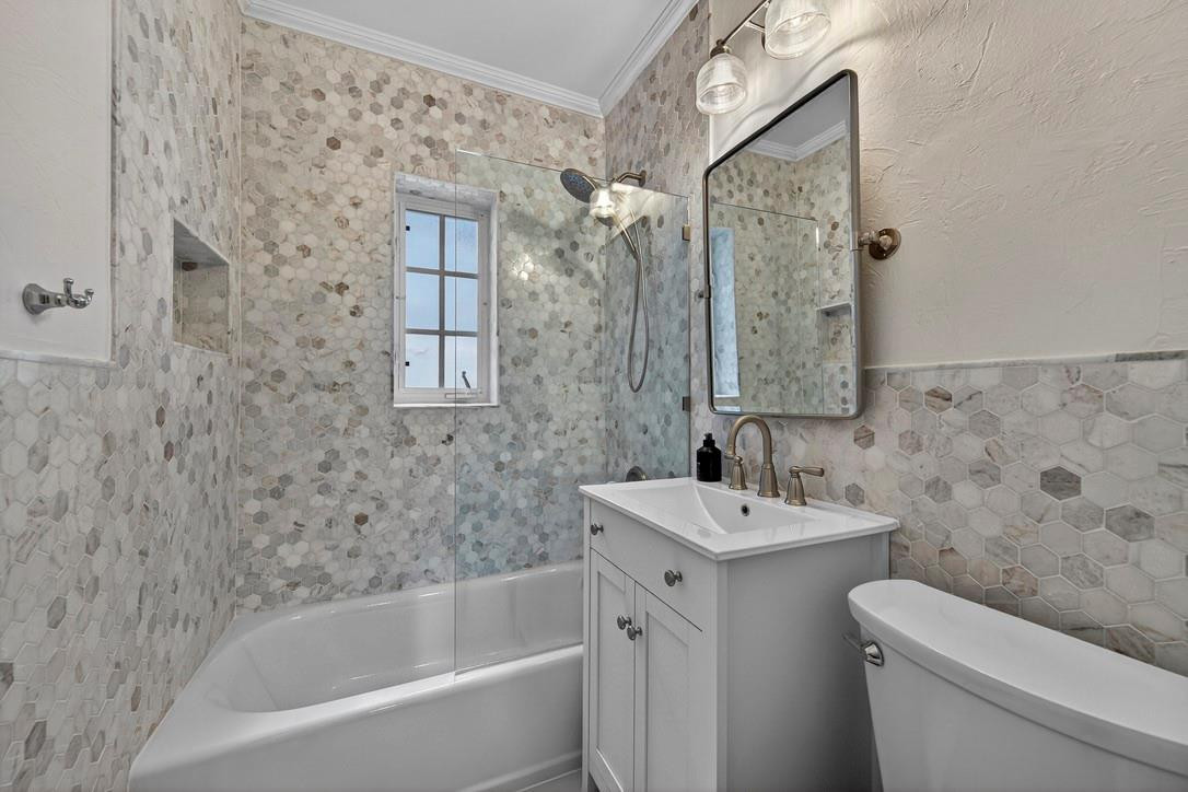 924 SE 6th Fort Lauderdale, FL 33301