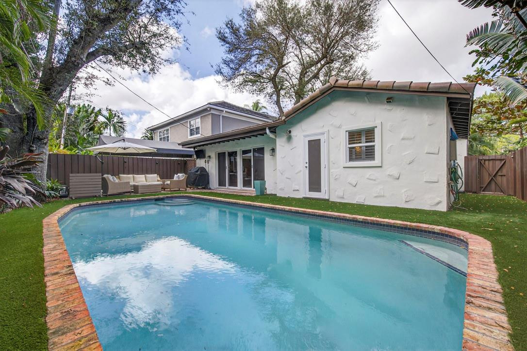 924 SE 6th Fort Lauderdale, FL 33301