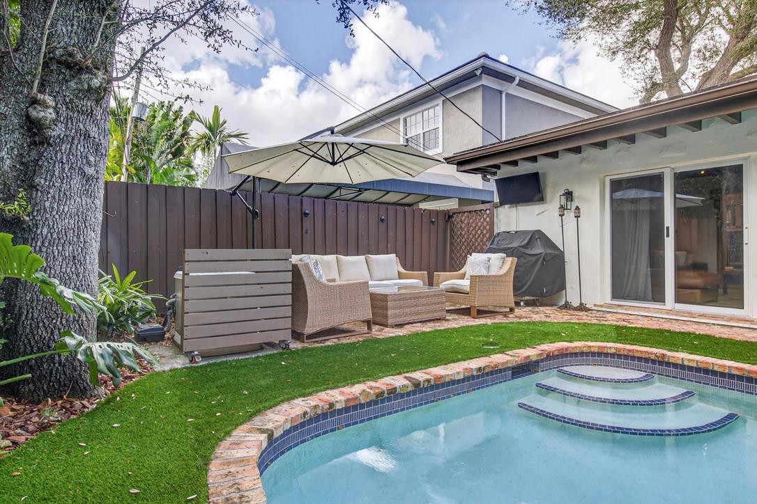 924 SE 6th Fort Lauderdale, FL 33301