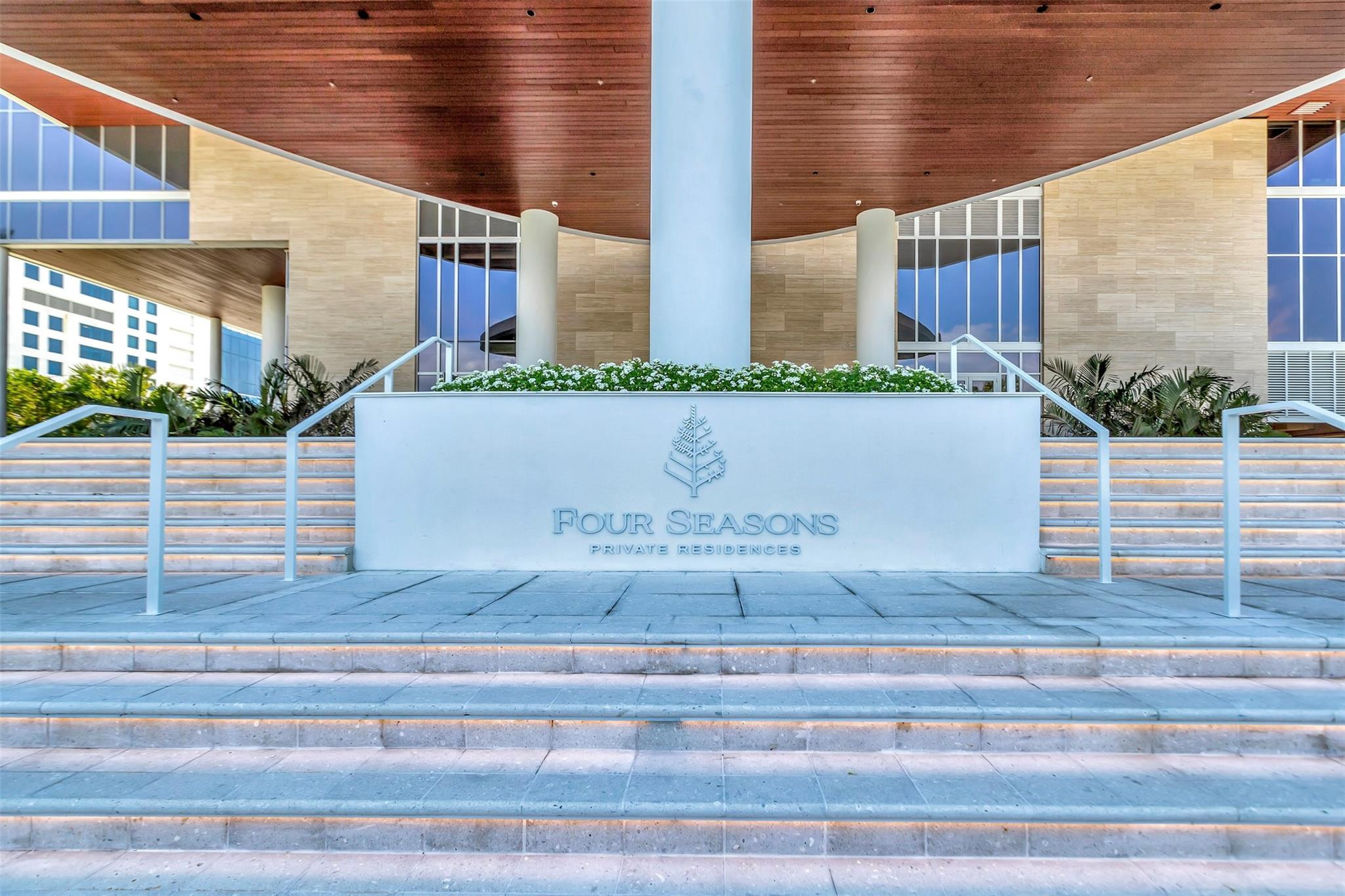 525 N Fort Lauderdale Bch #2003 Fort Lauderdale, FL 33304