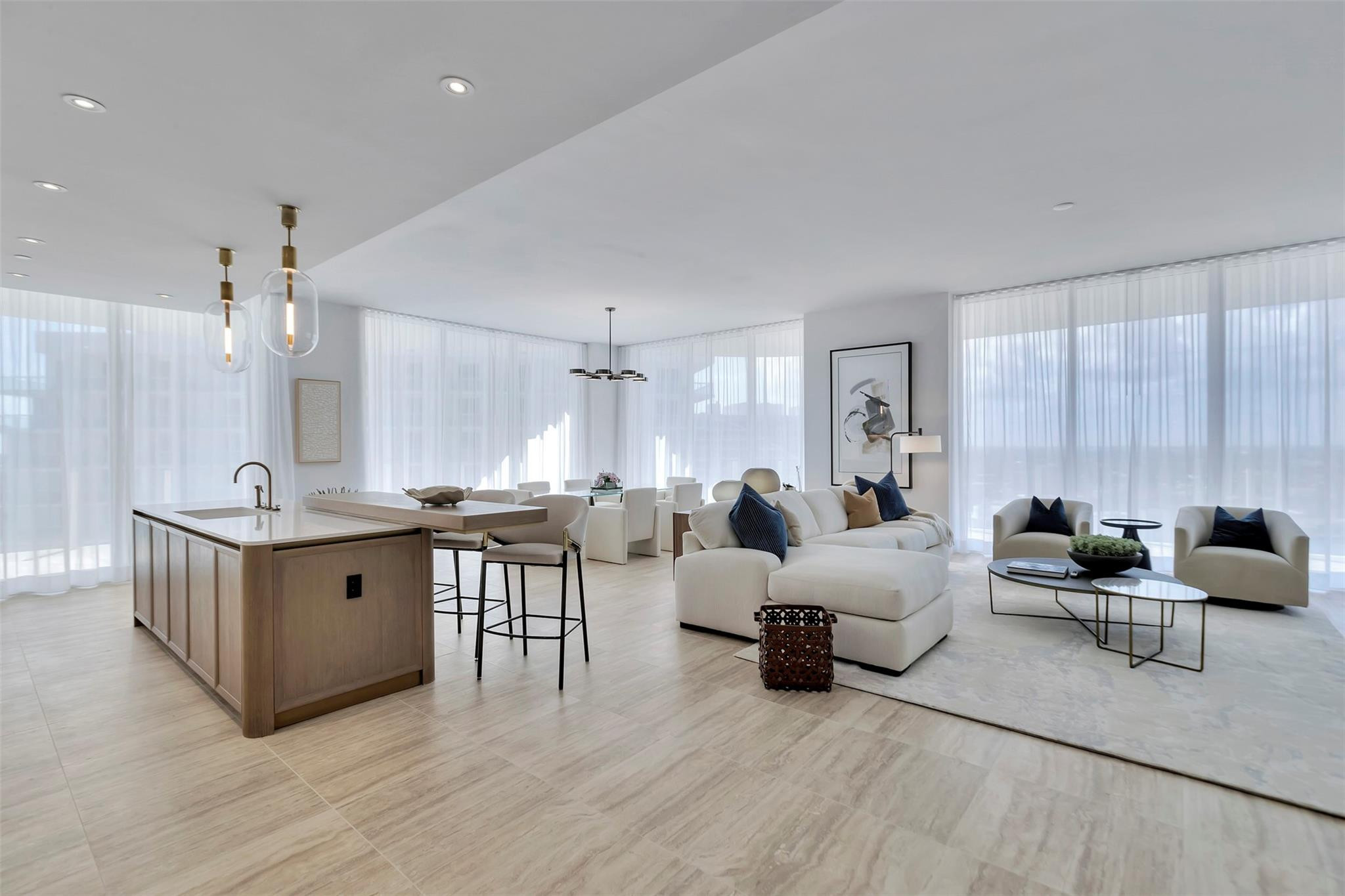 525 N Fort Lauderdale Bch #2003 Fort Lauderdale, FL 33304