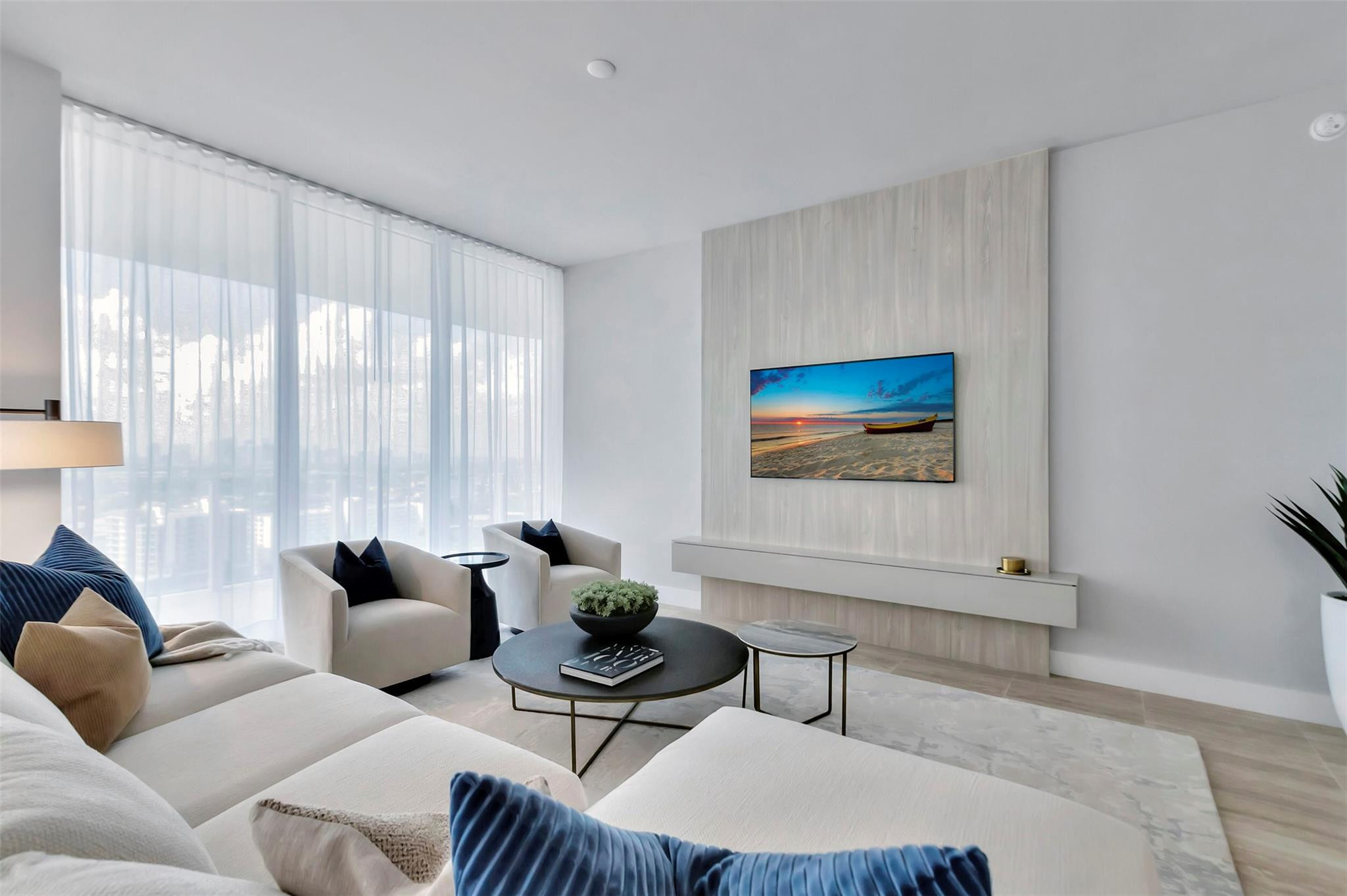 525 N Fort Lauderdale Bch #2003 Fort Lauderdale, FL 33304