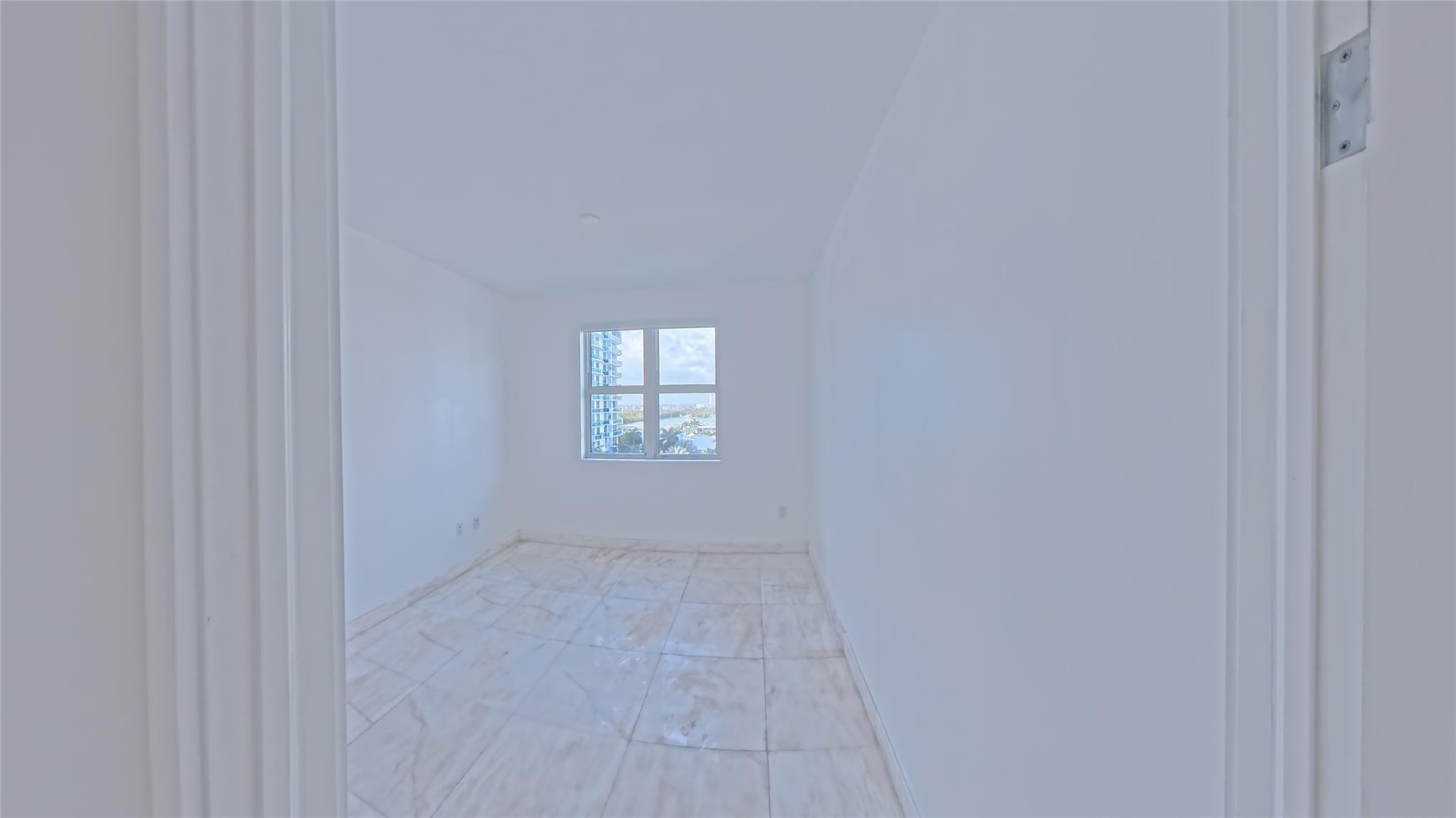 7910 Harbor Is #805 North Bay Village, FL 33141