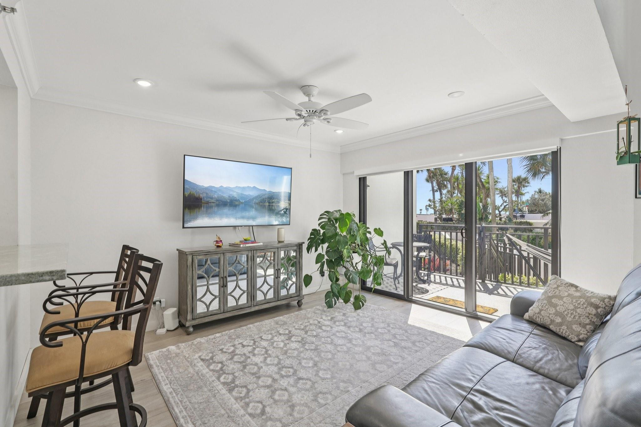 665 SE 21st #107 Deerfield Beach, FL 33441