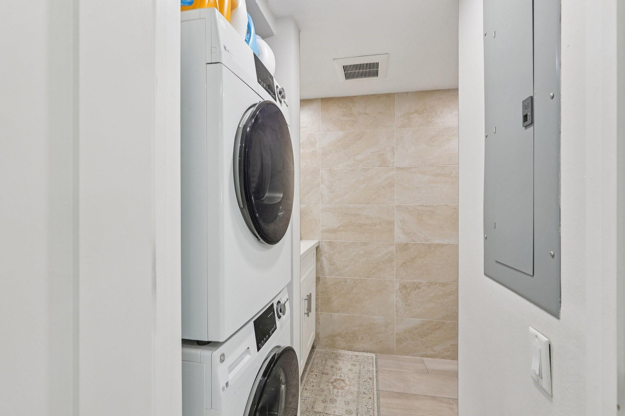 665 SE 21st #107 Deerfield Beach, FL 33441