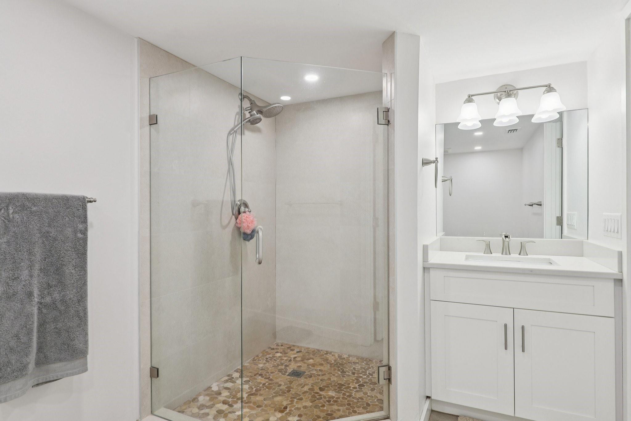 665 SE 21st #107 Deerfield Beach, FL 33441