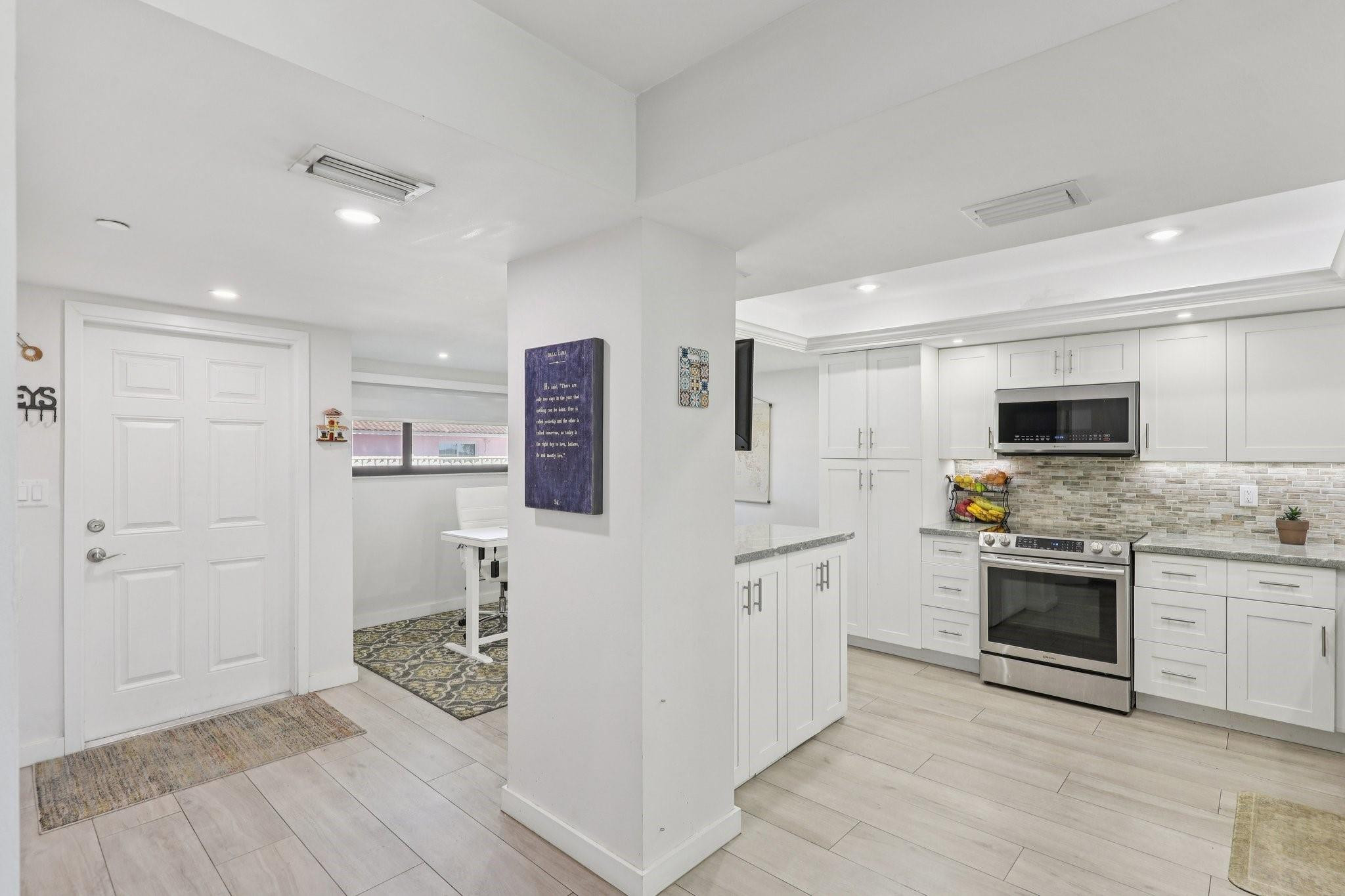 665 SE 21st #107 Deerfield Beach, FL 33441