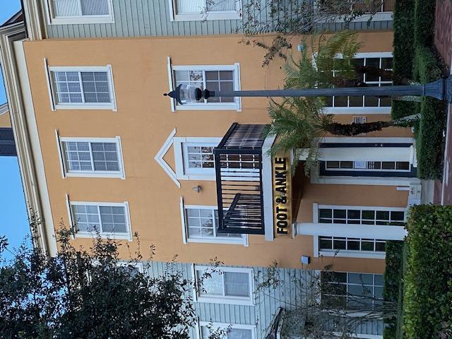 221 Greenwich Circle #205