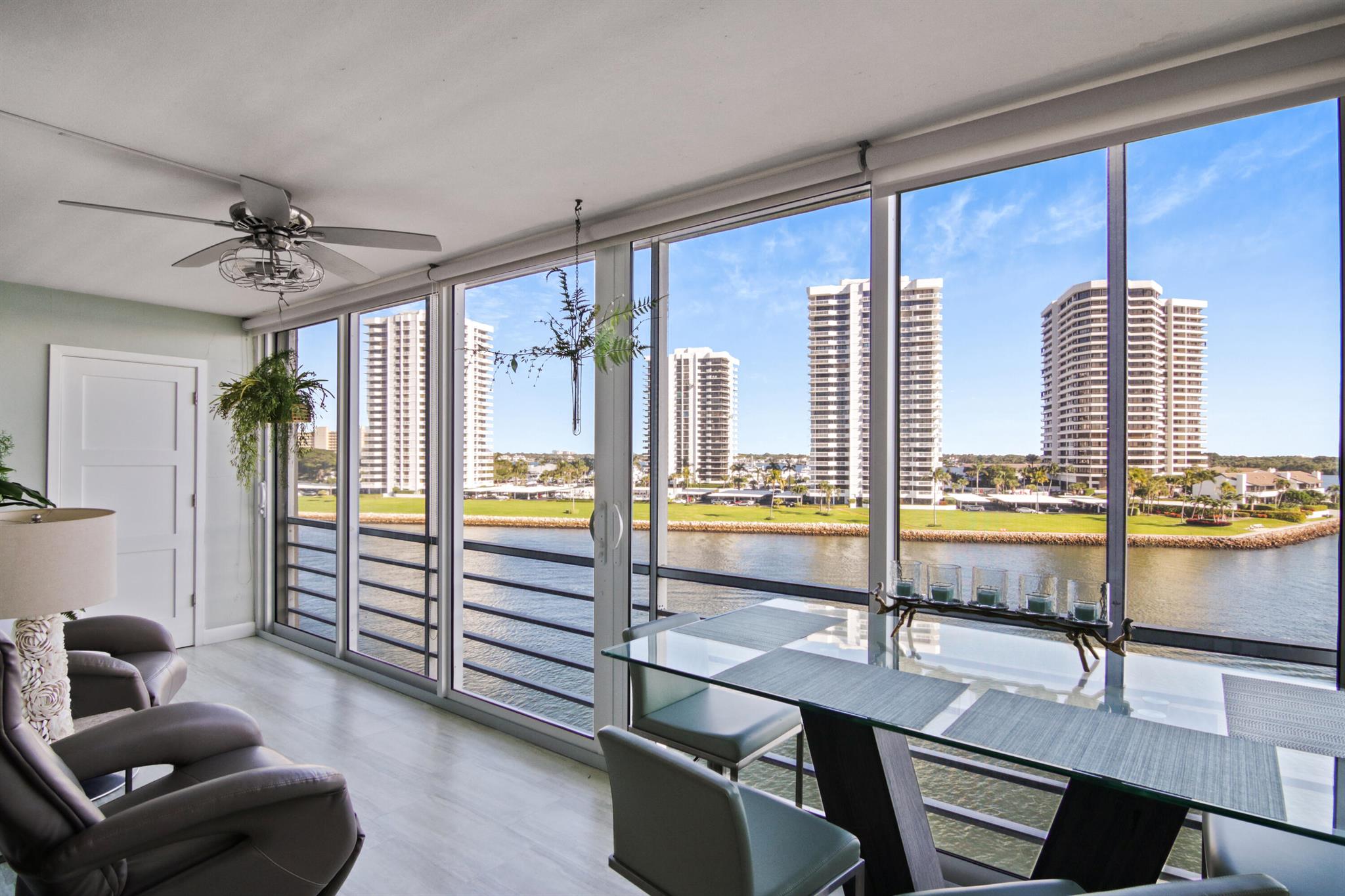 44 Yacht Clb Dr #609,North Palm Beach, FL 33408