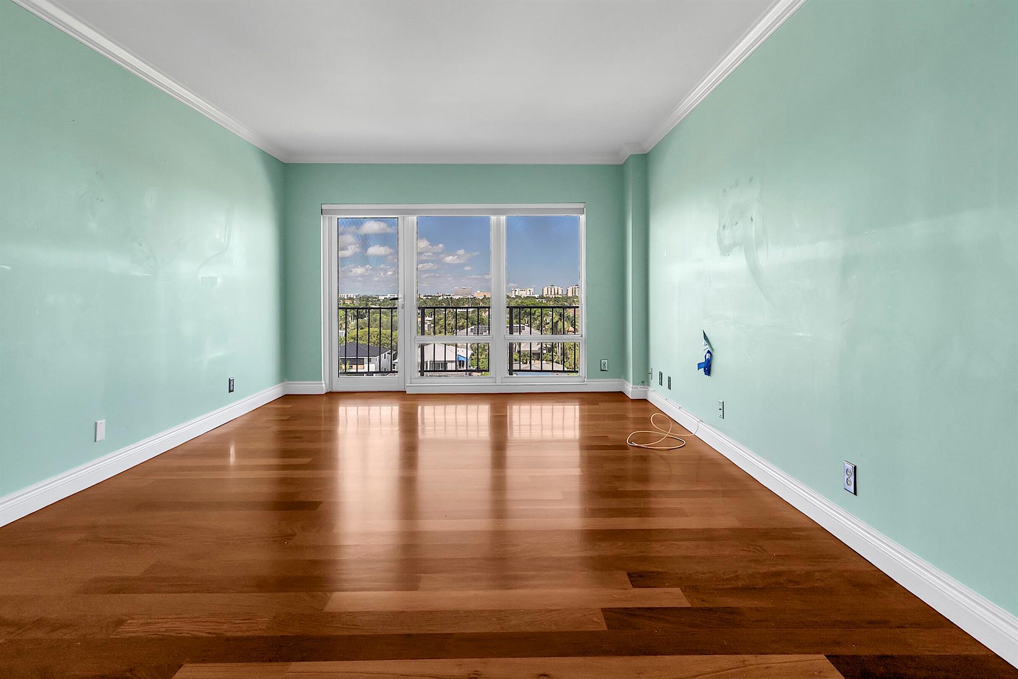 image Marine Tower Condo38