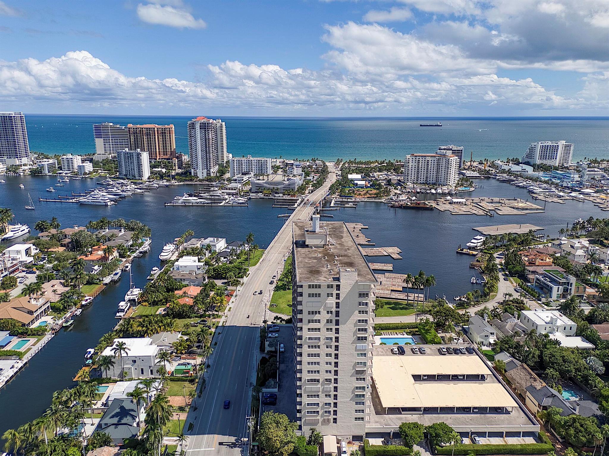 image Marine Tower Condo60