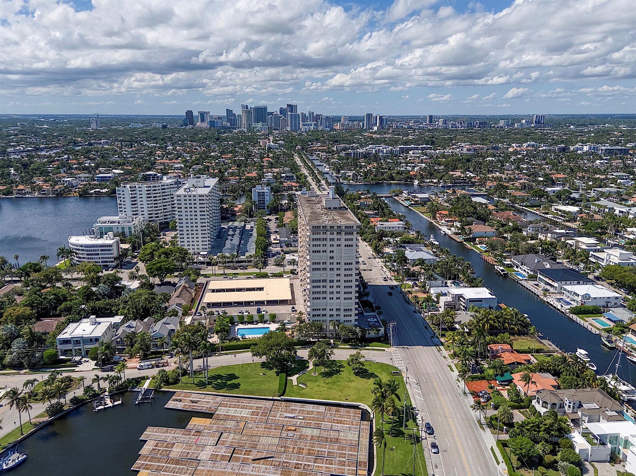 image Marine Tower Condo61