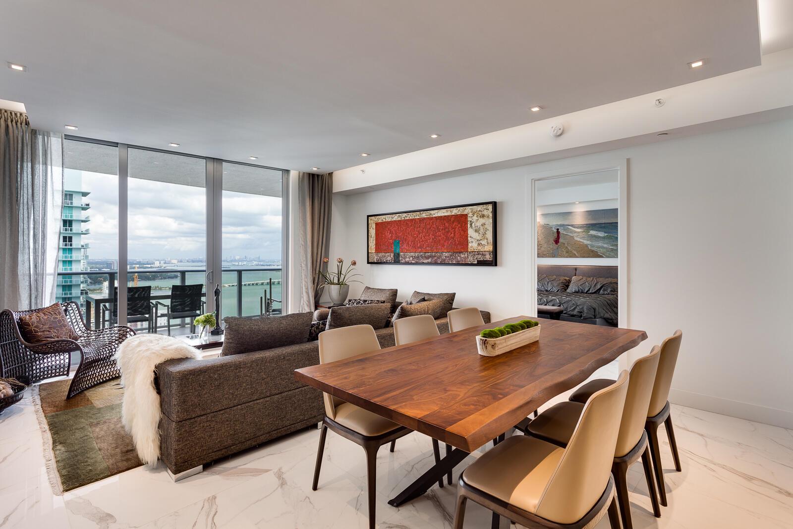image Aria On The Bay Condo2