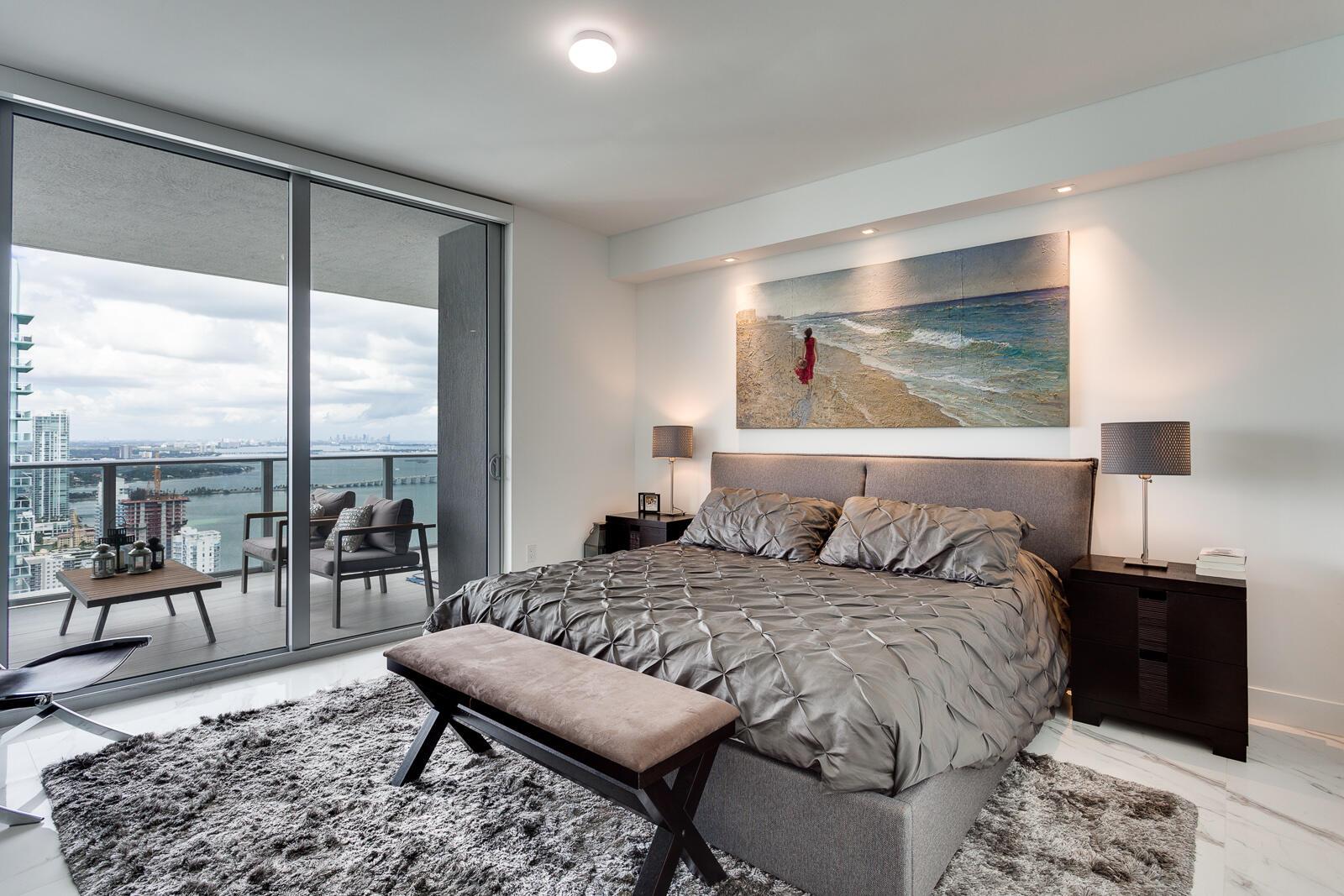 image Aria On The Bay Condo8