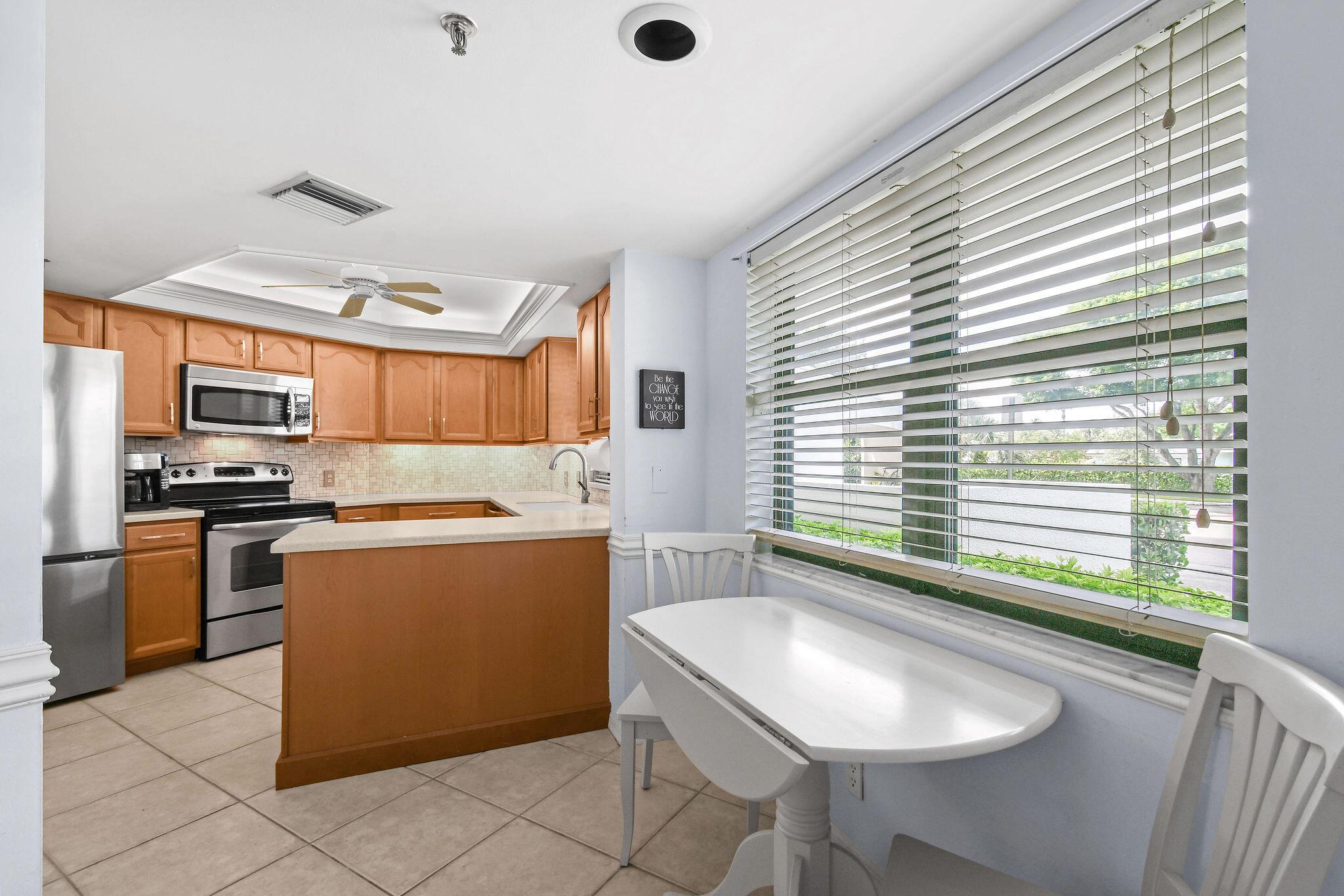 19800 Sandpointe Bay Dr #108 Tequesta, FL 33469