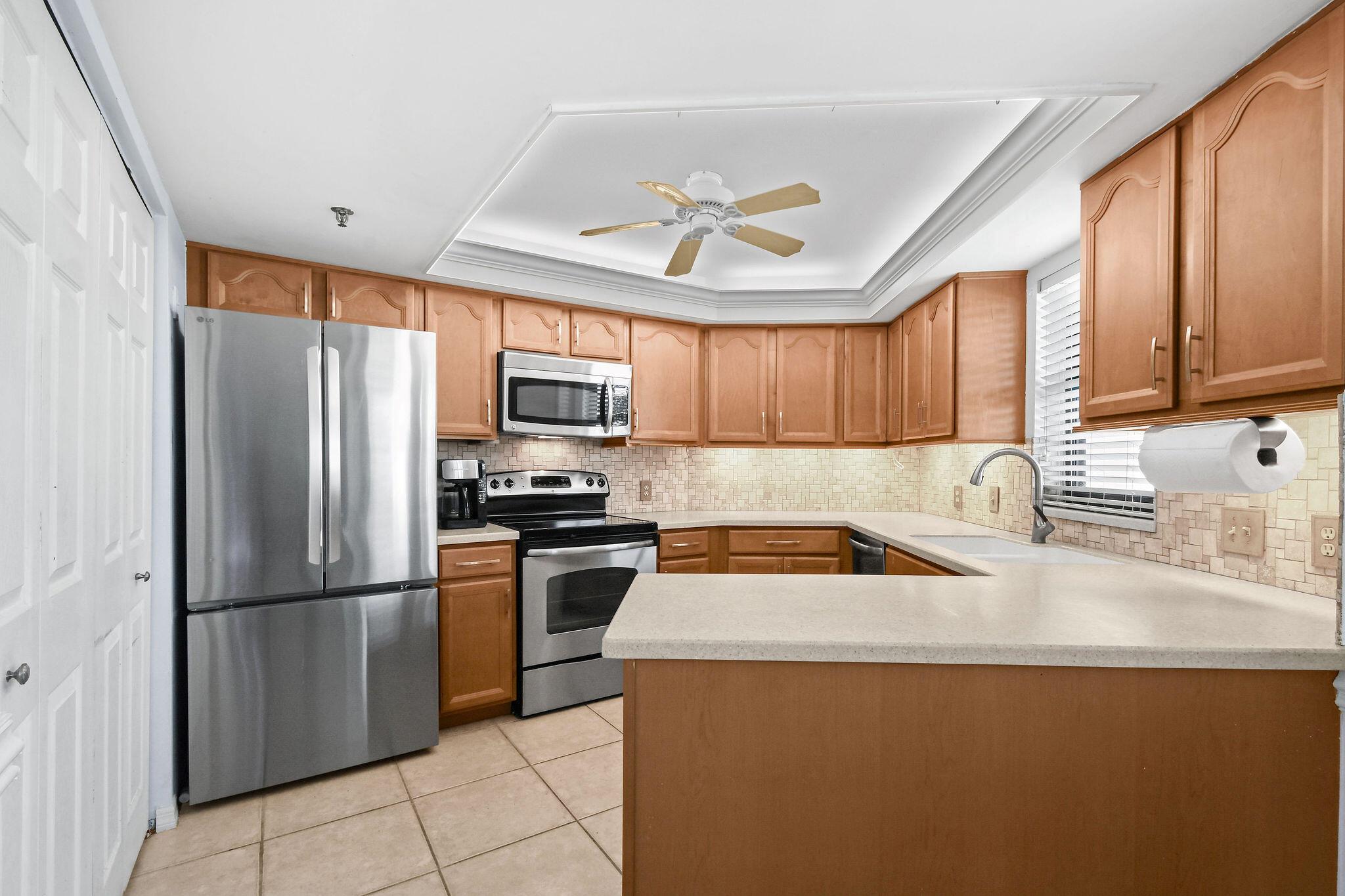 19800 Sandpointe Bay Dr #108 Tequesta, FL 33469