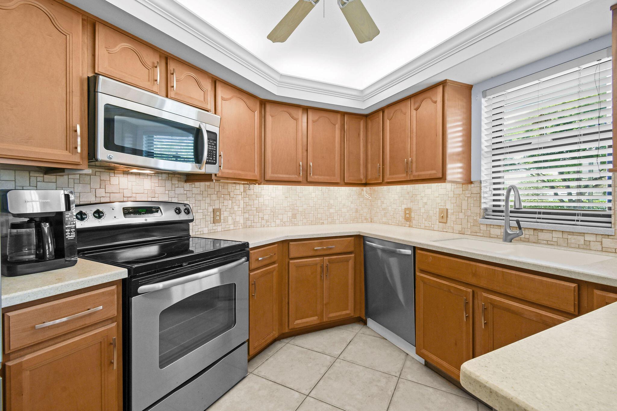 19800 Sandpointe Bay Dr #108 Tequesta, FL 33469