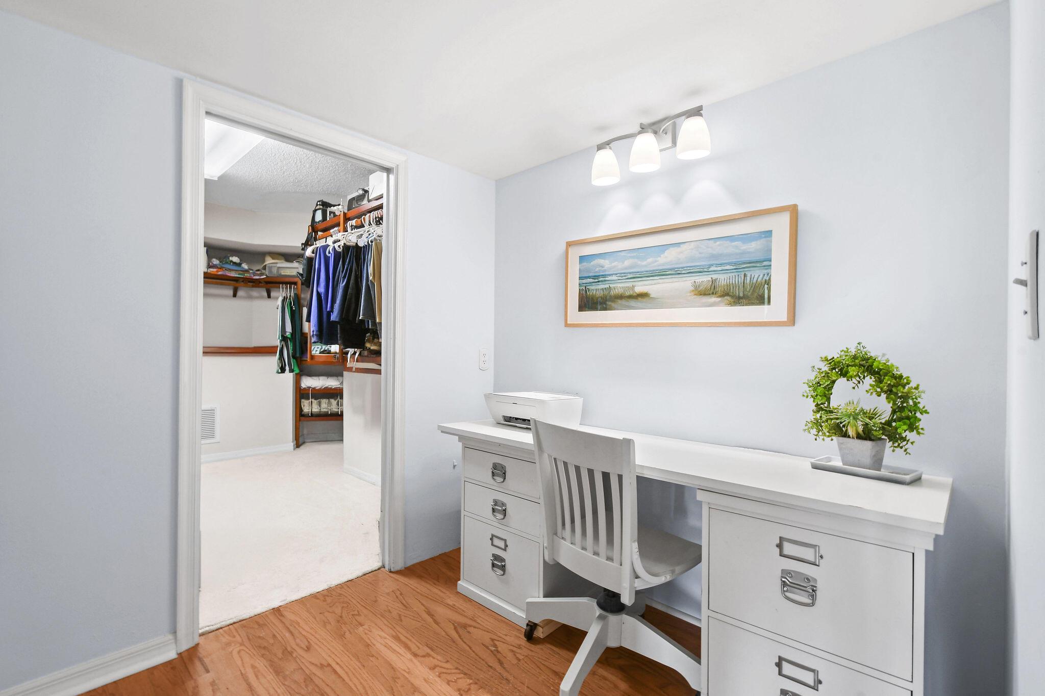 19800 Sandpointe Bay Dr #108 Tequesta, FL 33469