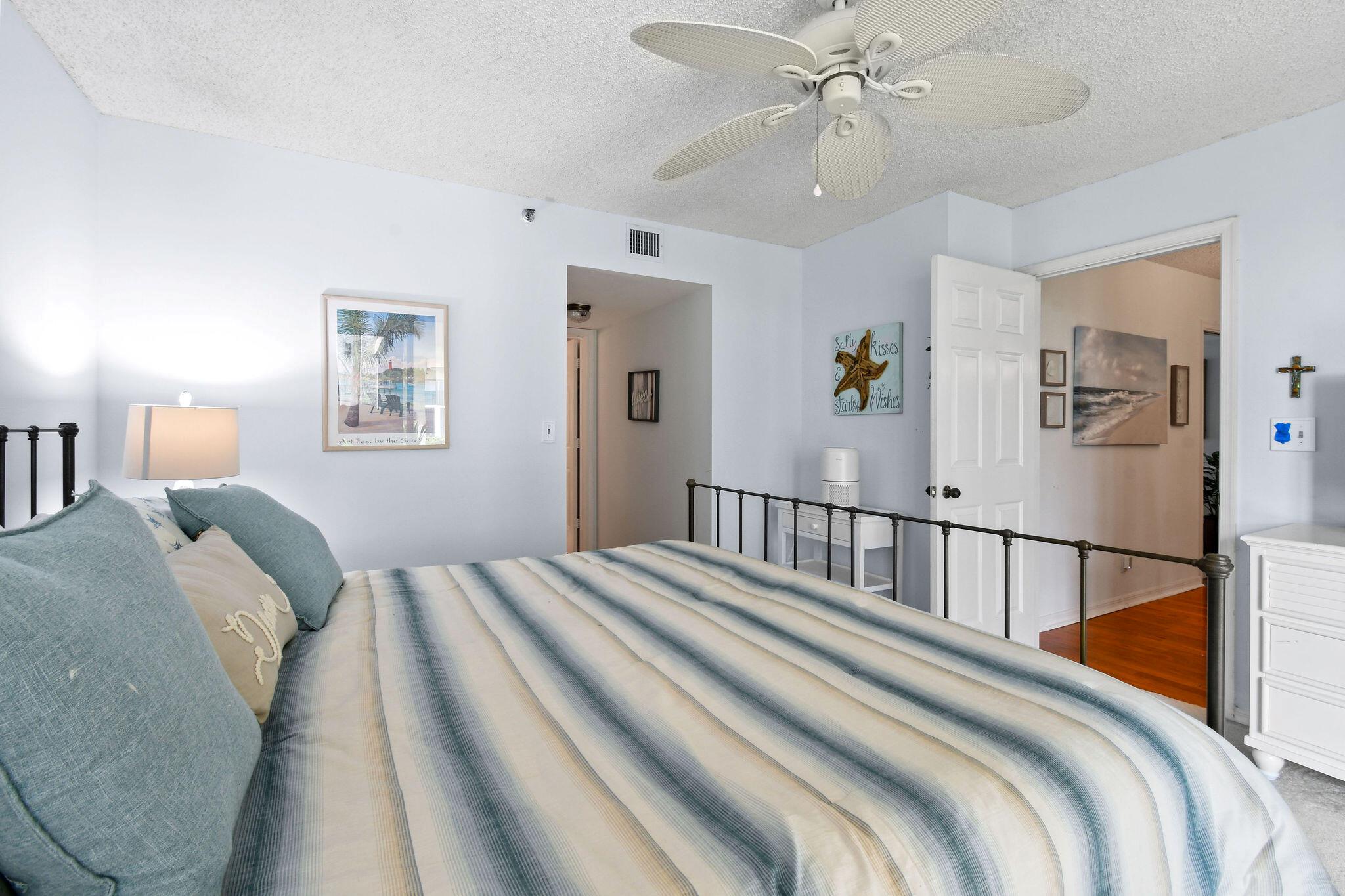 19800 Sandpointe Bay Dr #108 Tequesta, FL 33469