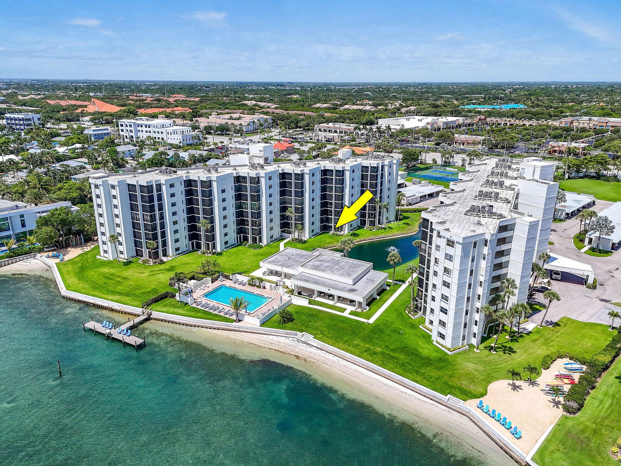 19800 Sandpointe Bay Dr #108 Tequesta, FL 33469