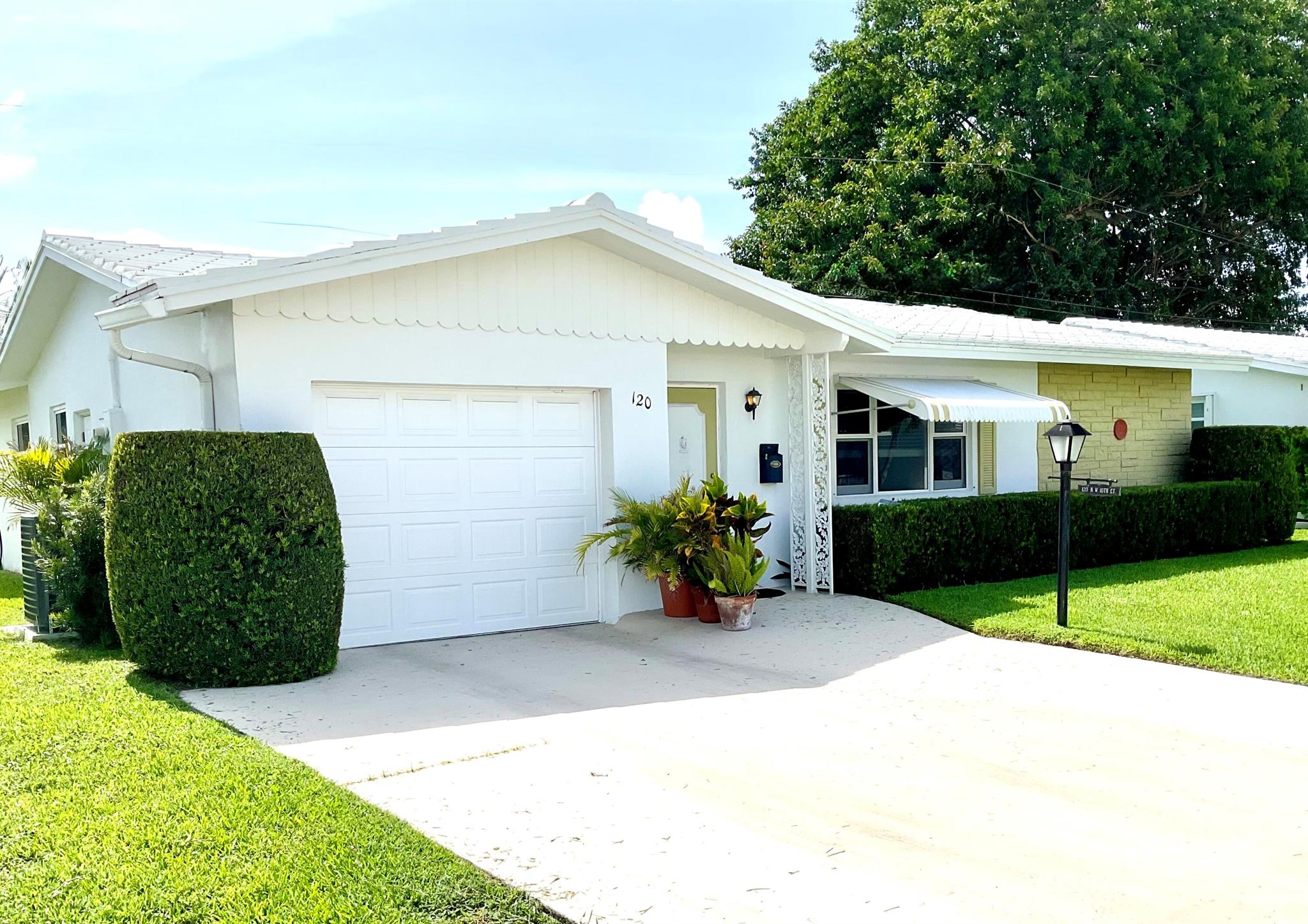 120 NW 10th Ct