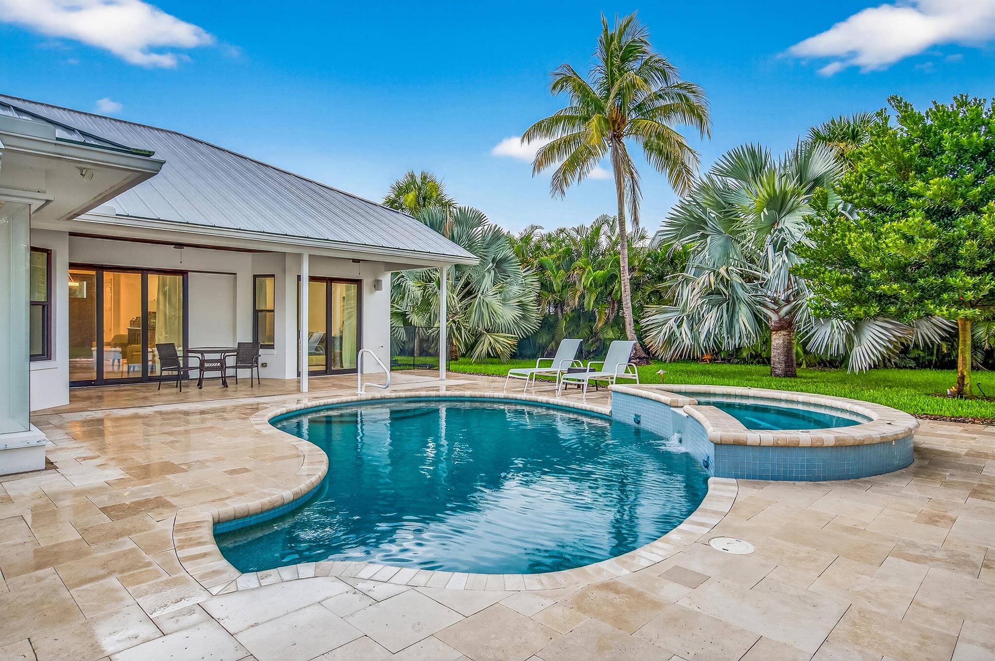 2160 Sanford Ct Vero Beach, FL 32963