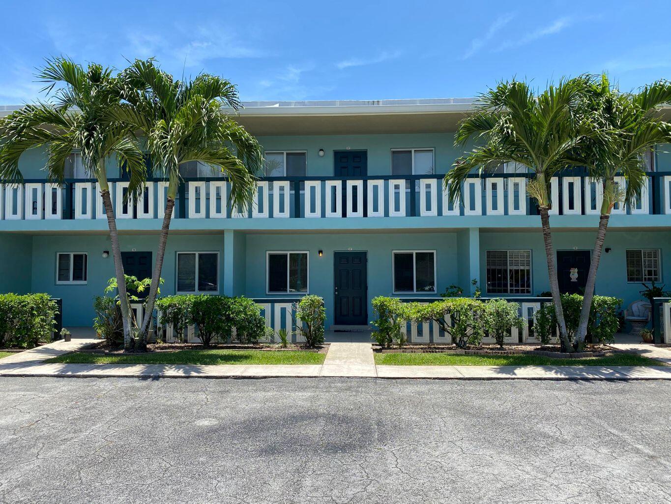 306 E Ocean Ave #111