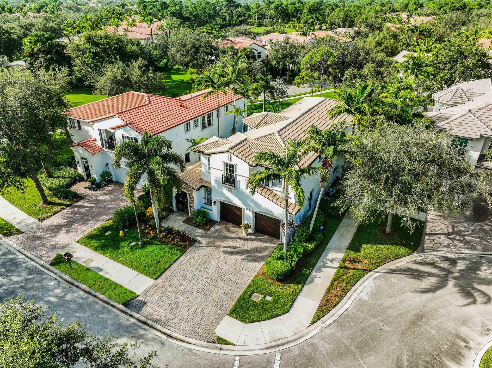 849 Madison Ct