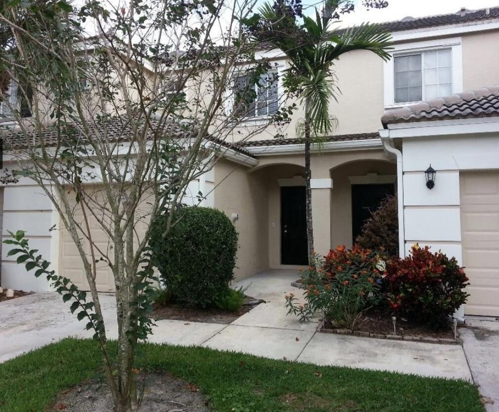 4866 Palmbrooke Cir